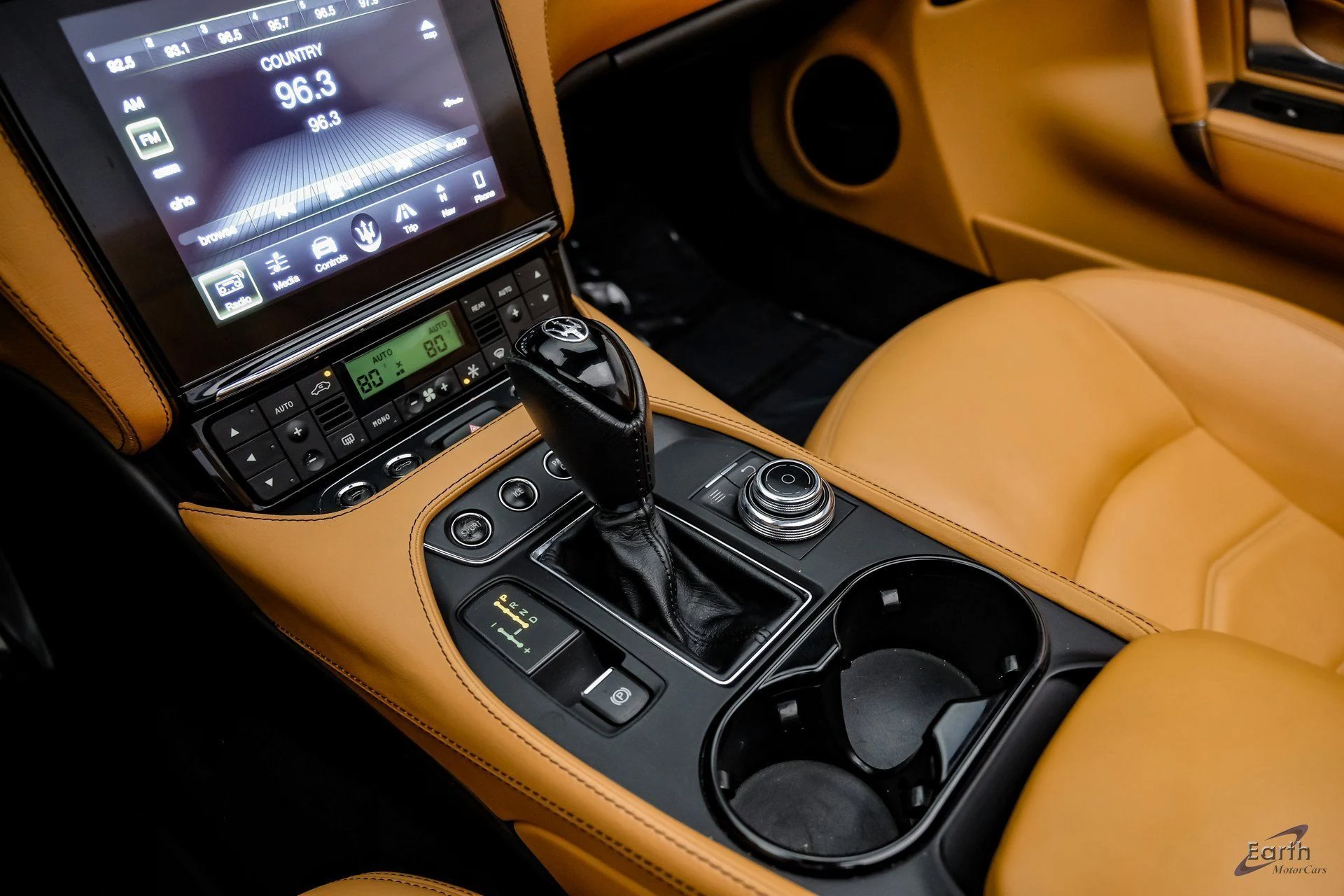 mph060_99844870_abcf43e567d55f9b2e31c42a7255493bx_655cc27095