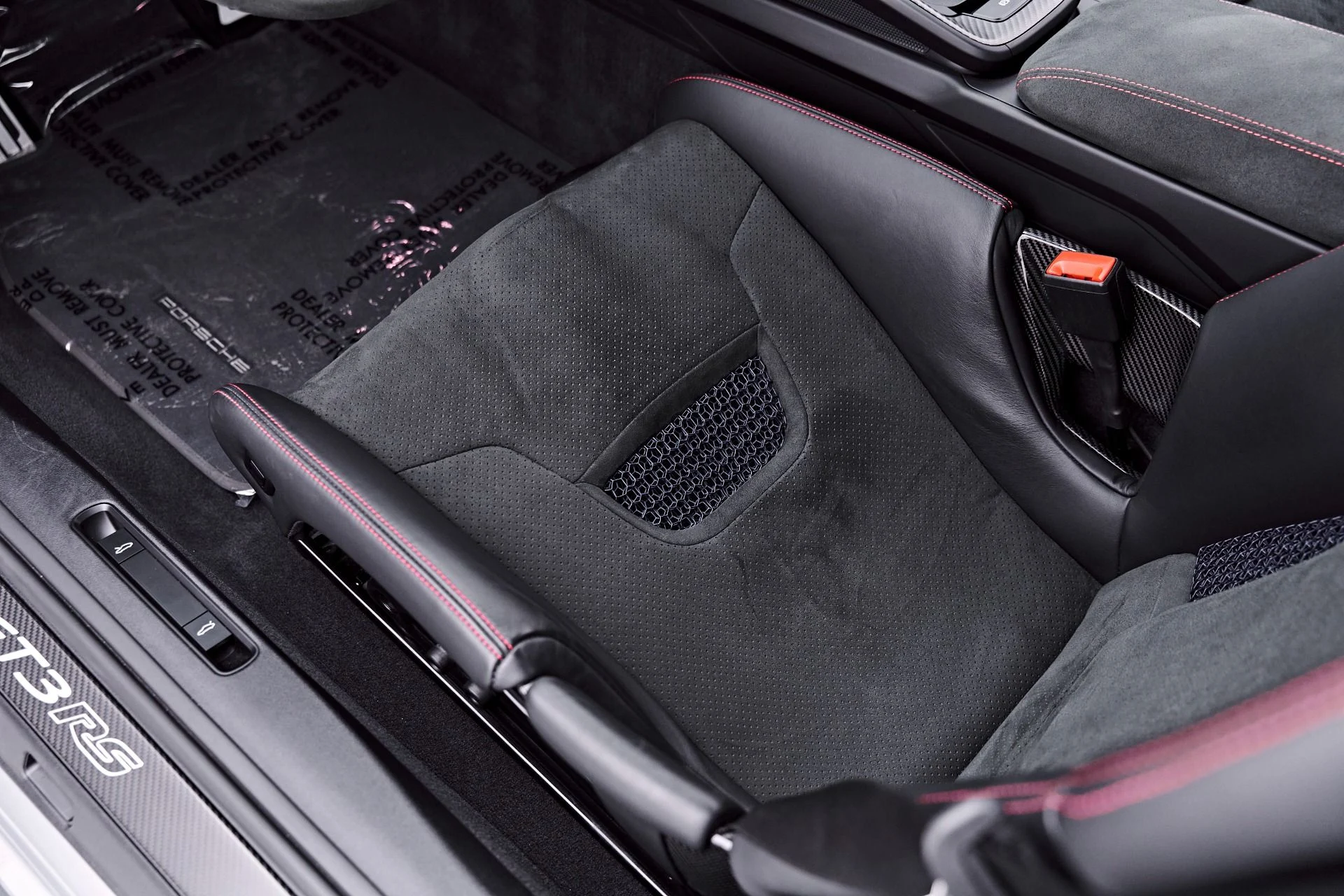 mph061_100901529_Used_2025_Porsche_911_GT_3_RS_1785791066_7cf4a72937