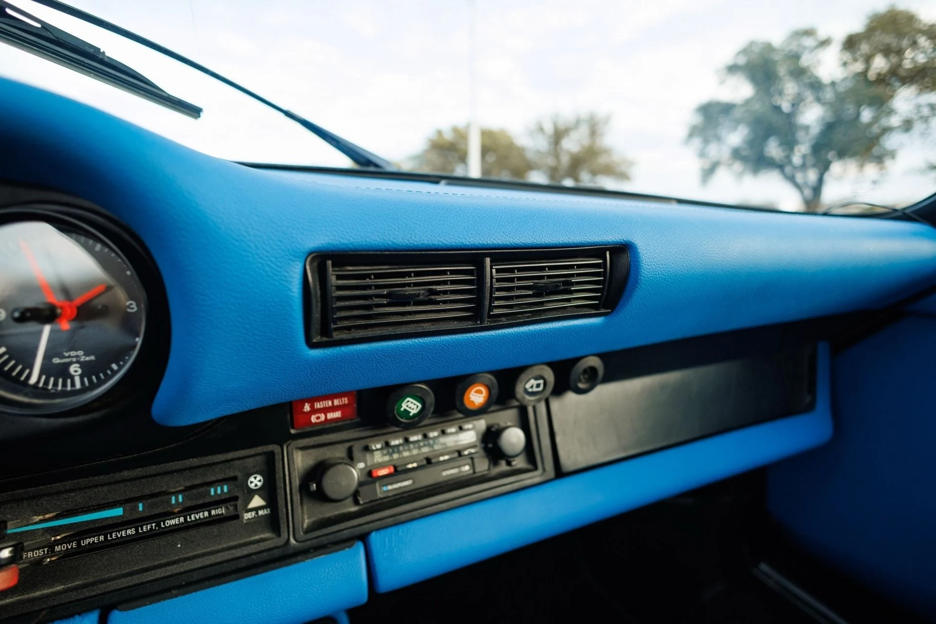 mph061_1018755323_794d64a0abc7477a9d8308dd6ac4bf77x_2b445bf137