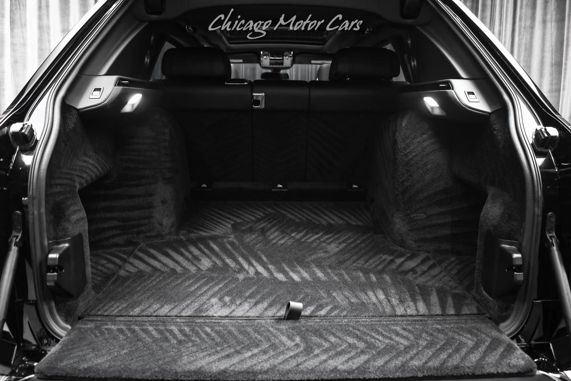 mph061_1064579762_13493_p62_l_22cfb75e69