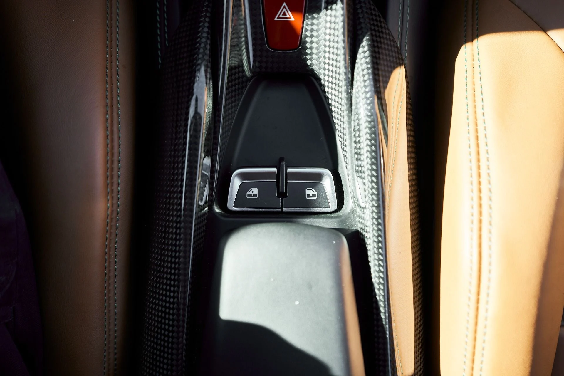 mph061_1092002145_Used_2022_Ferrari_F8_Tributo_Base_1765662181_1f244cbcd5