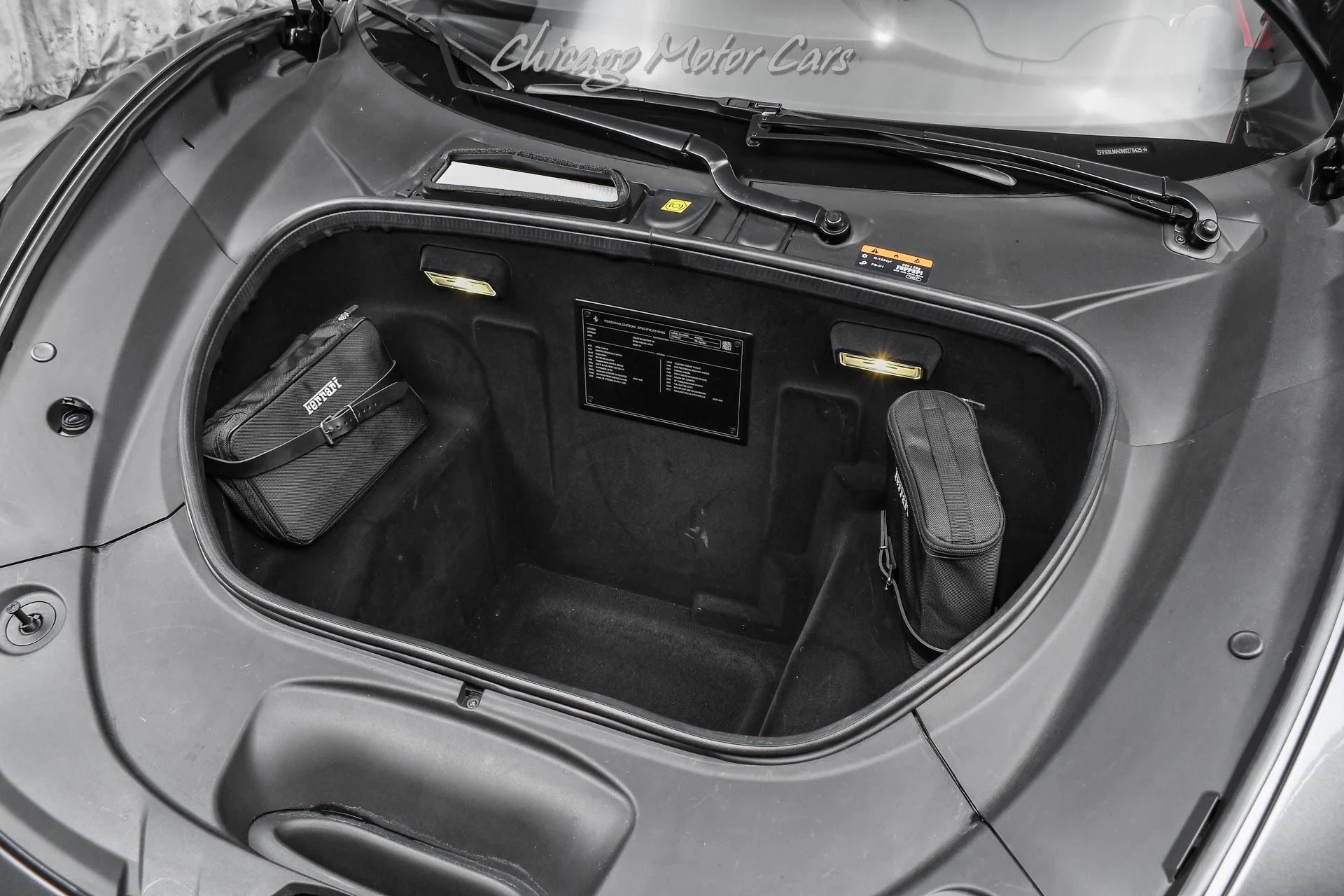 mph061_11138825_13209_p62_l_cda1dd5598