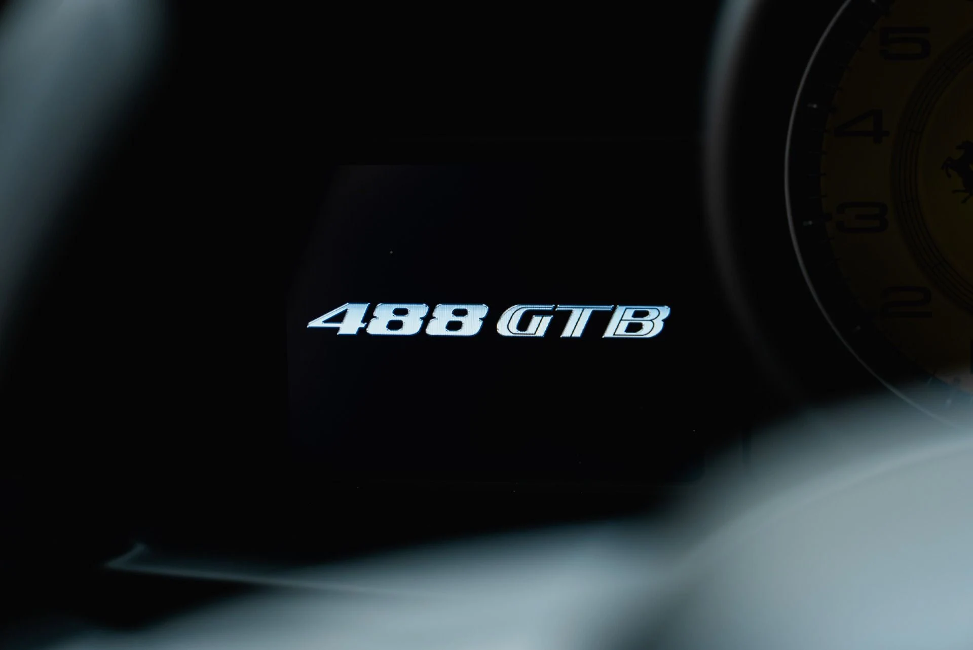 mph061_1133844436_Used_2017_Ferrari_488_GTB_1785538396_11a4be2f83