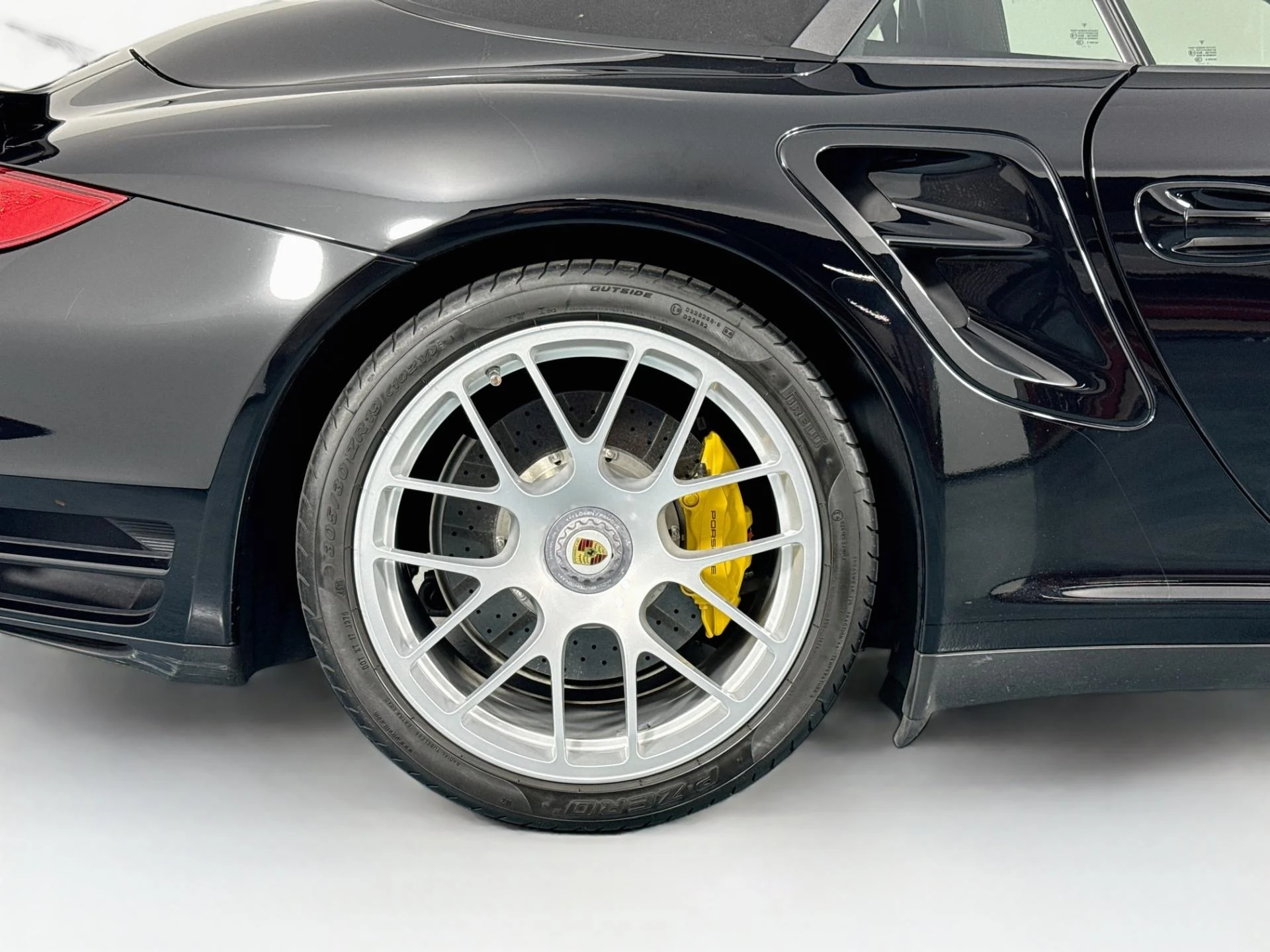 mph061_129800719_Used_2012_Porsche_911_Turbo_S_1792607217_561e564aaf