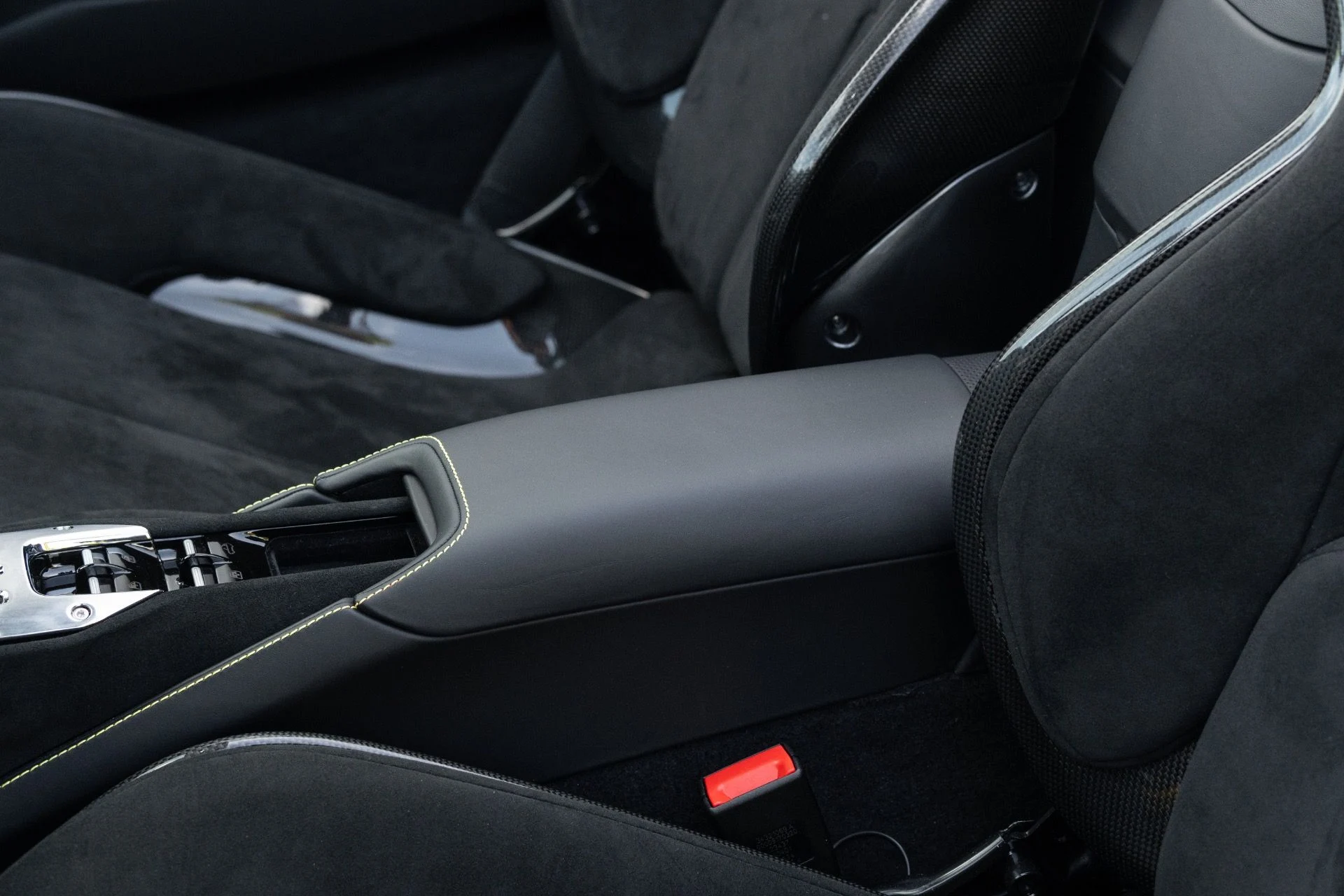 mph061_1306272347_Used_2025_Ferrari_SF_90_Spider_1772646640_2635d7fb10