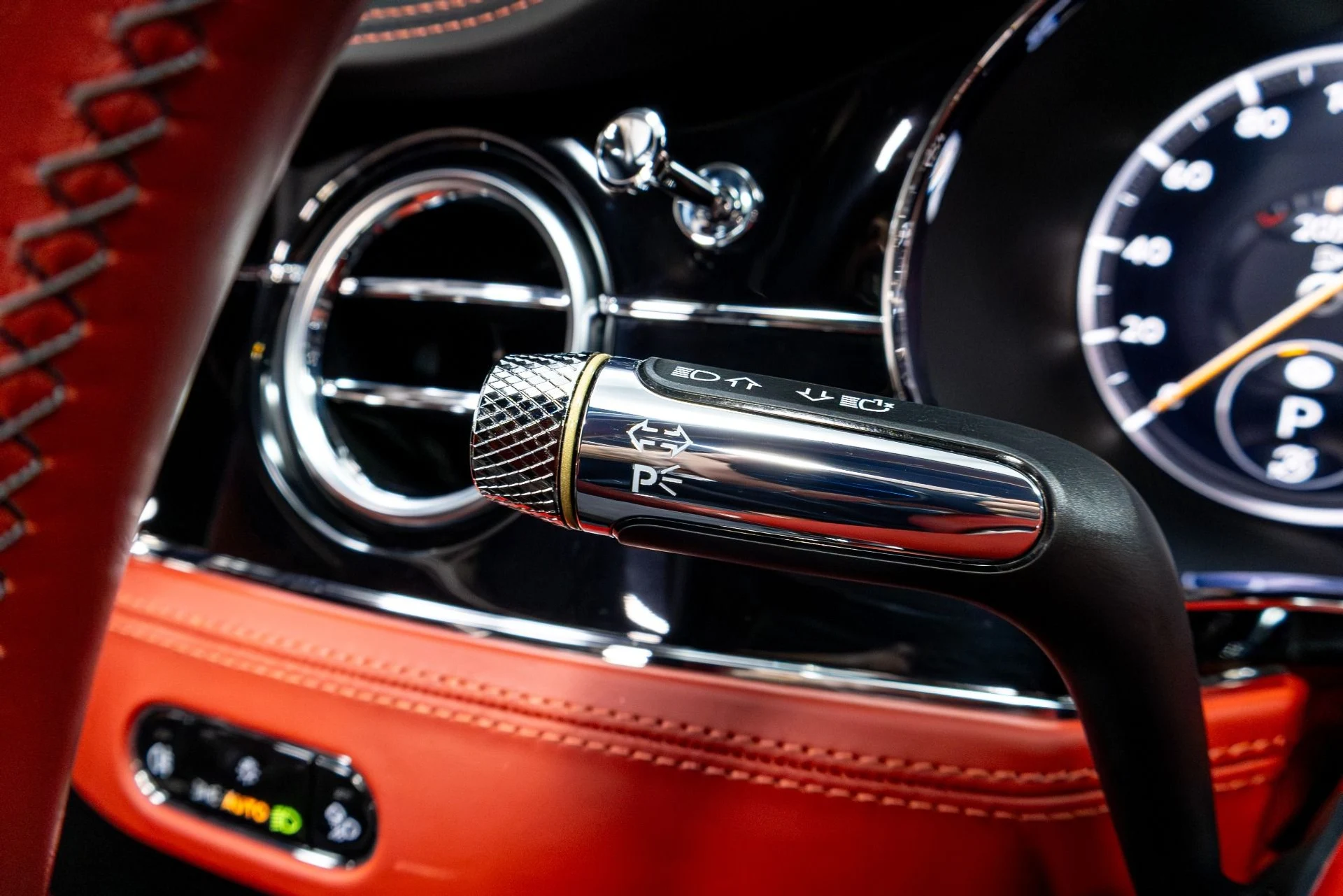 mph061_1313527677_Used_2020_Bentley_Continental_GT_V8_1775255845_fbc5d13d14