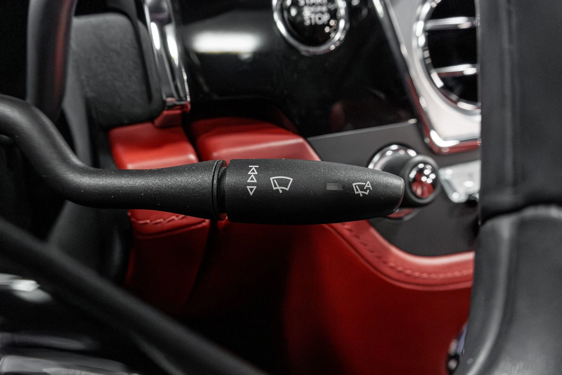 mph061_1328357935_Used_2014_Rolls_Royce_Wraith_1768708203_92329d62ba