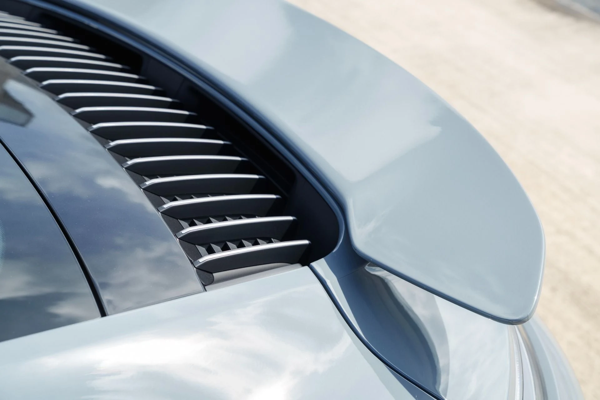 mph061_13727276_Used_2024_Porsche_911_Turbo_S_1786490124_8c907ae450