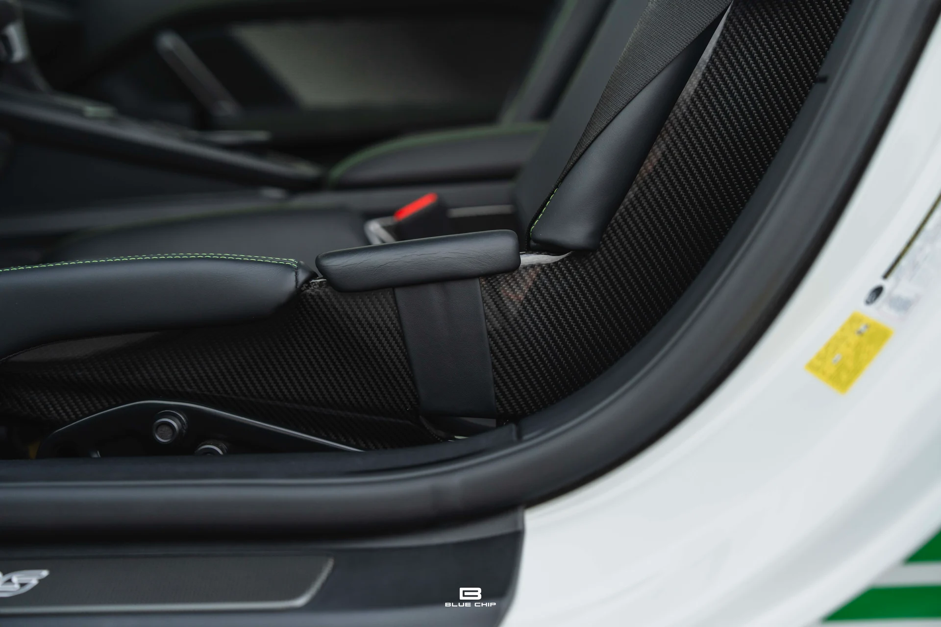 mph061_1374994526_6958378a86335d5c71341fca_A7400881_0e84f634d4