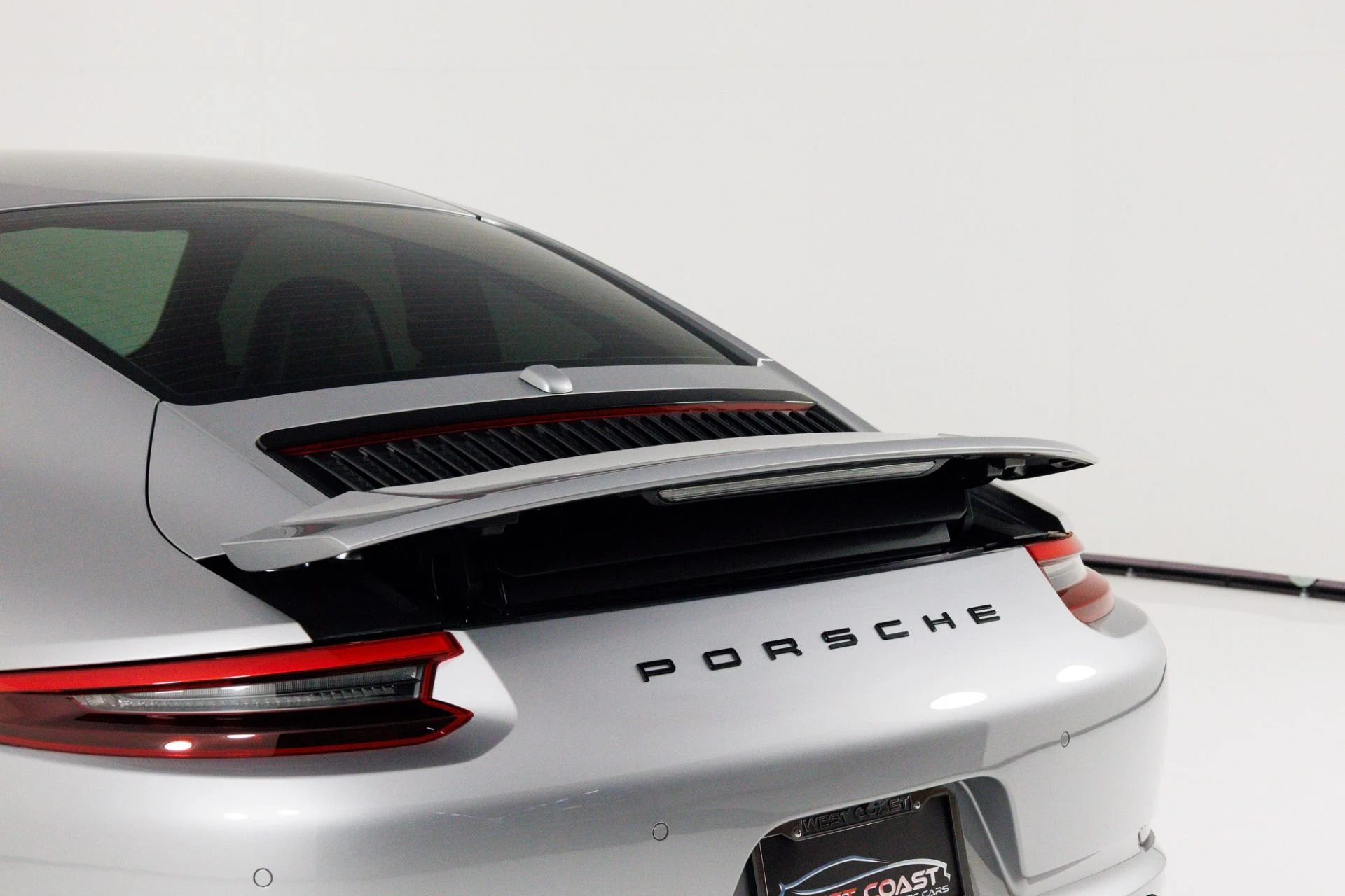 mph061_1440417959_Used_2017_Porsche_911_Carrera_S_1769117500_237de9e71f