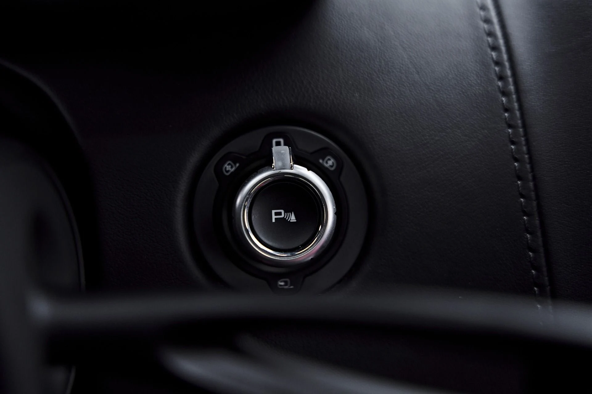 mph061_1461467953_Used_2025_Mc_Laren_GTS_1790357926_7a2f35d952
