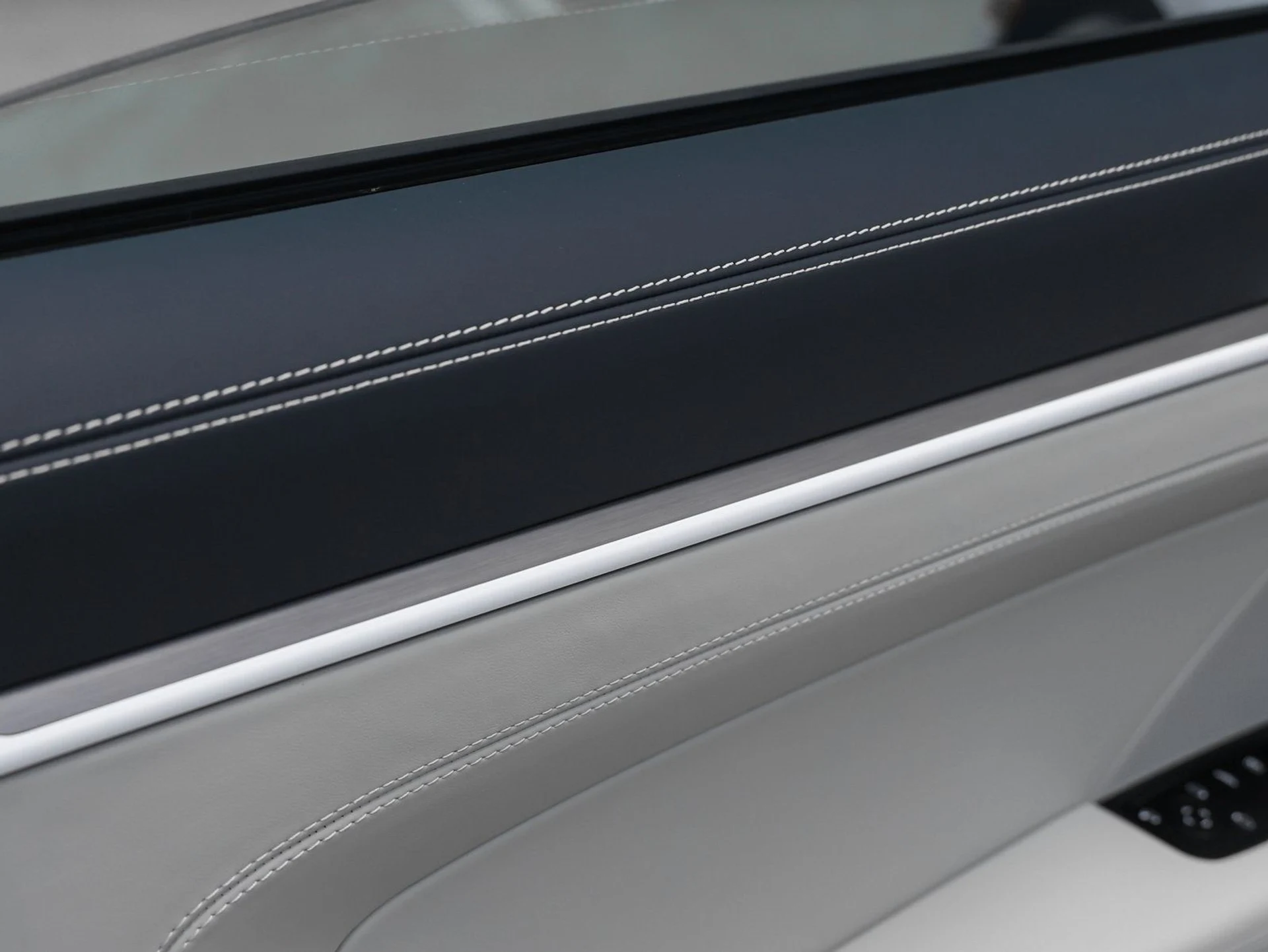 mph061_1469380683_62_35c2e2ca5f