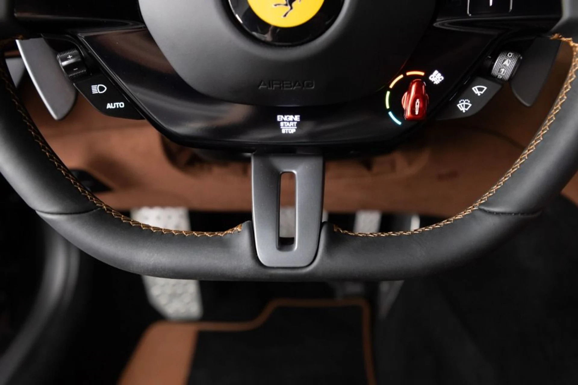 mph061_1532438931_Used_2024_Ferrari_Roma_9c2cb7b523