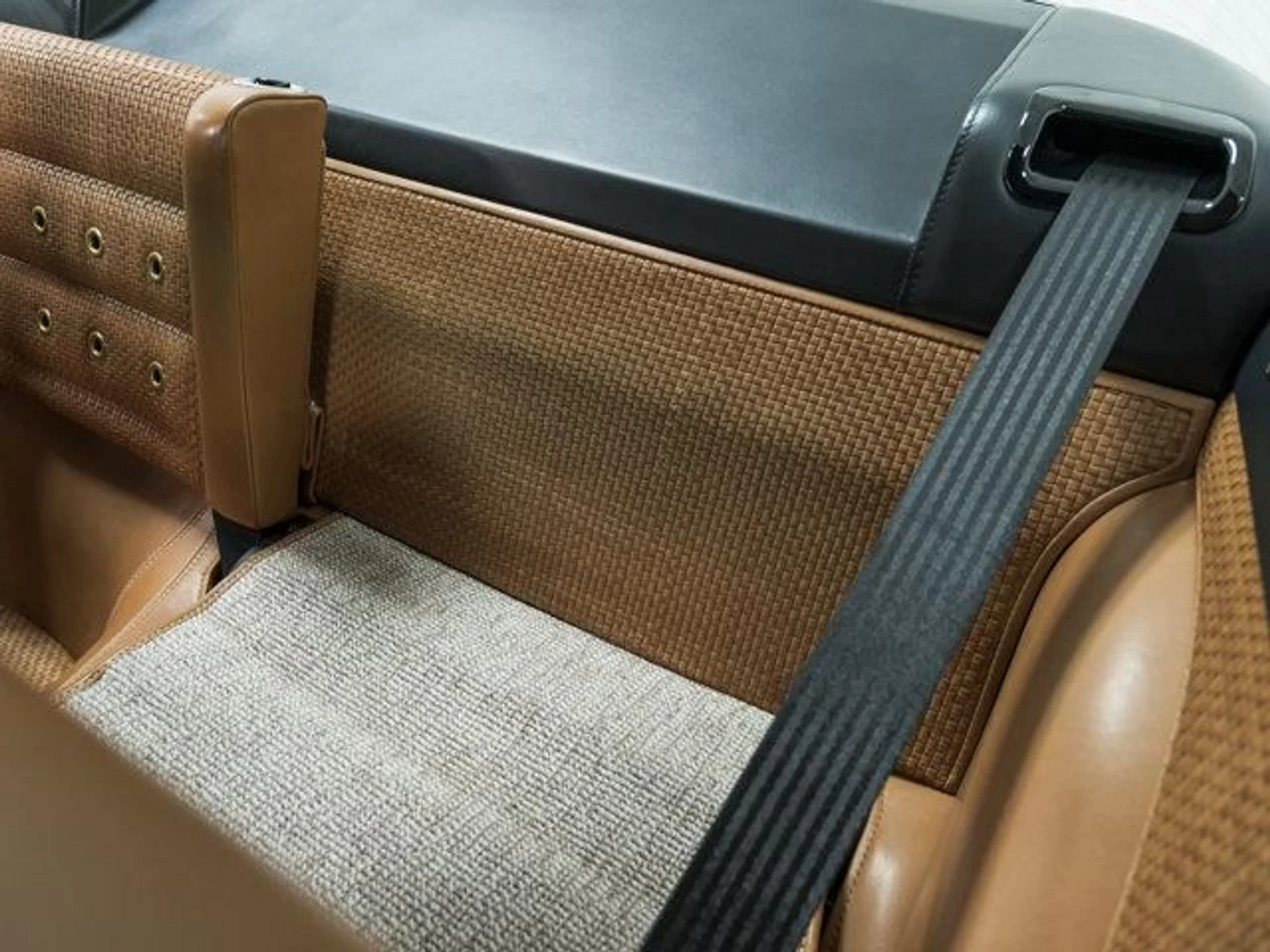 mph061_1549159689_SU_9_ES_53_Aspg_J4l_Vsk_QLL_9h_JRQ_Rc_90e7c6f348