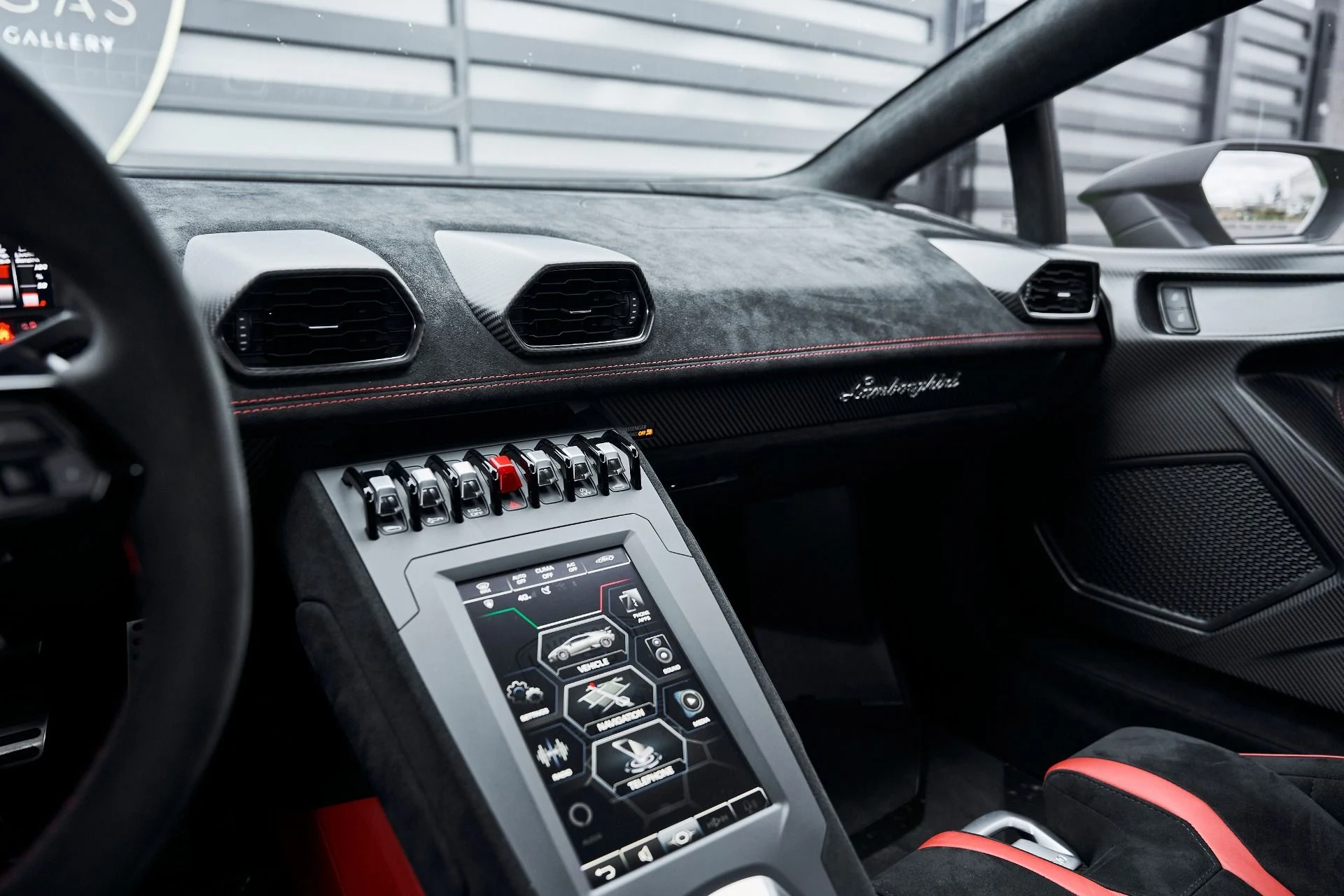 mph061_1550101525_Used_2022_Lamborghini_Huracan_STO_Base_1771294609_5a4e50ff9c