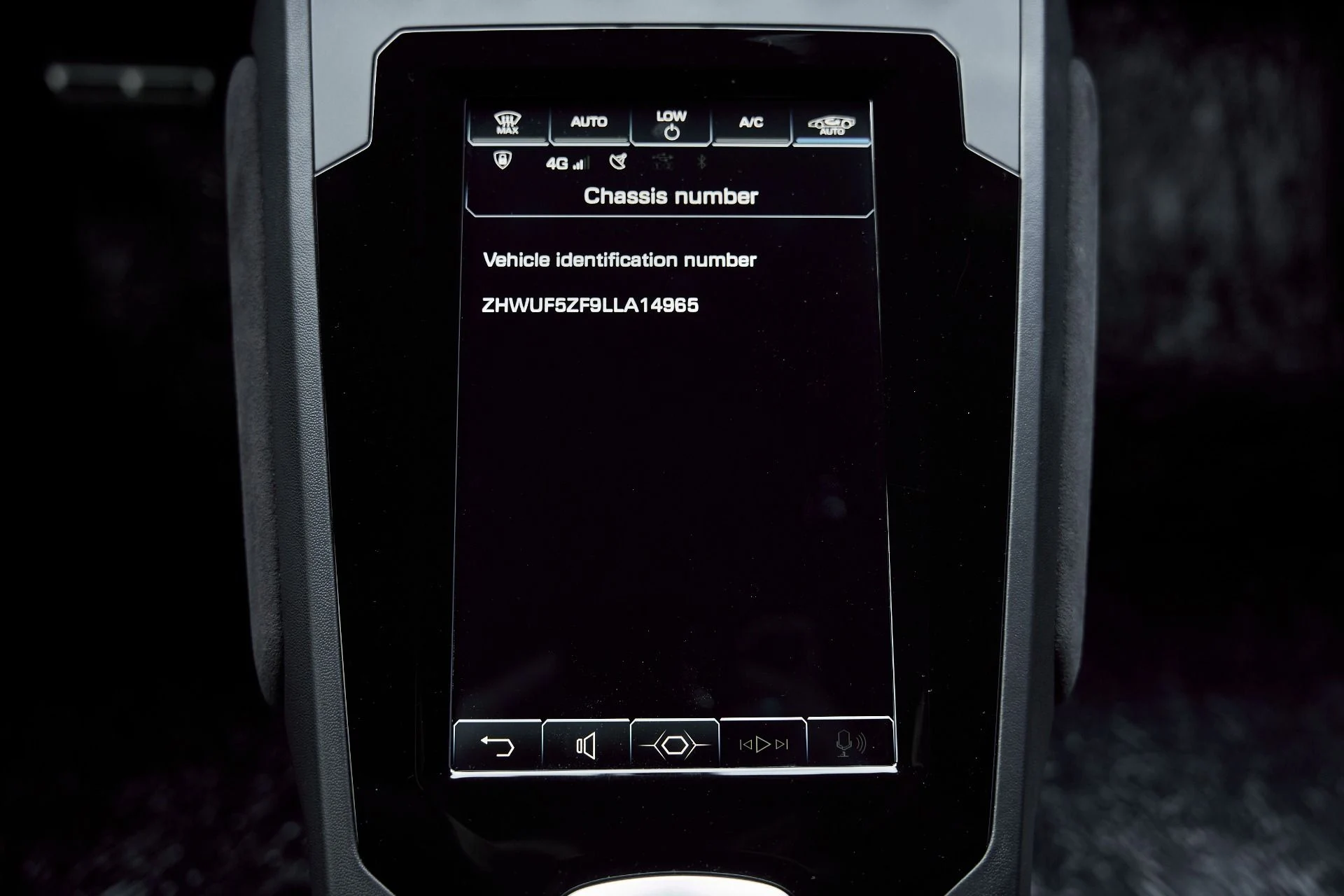 mph061_1574689034_Used_2020_Lamborghini_Huracan_EVO_1768438666_9f73aac92f