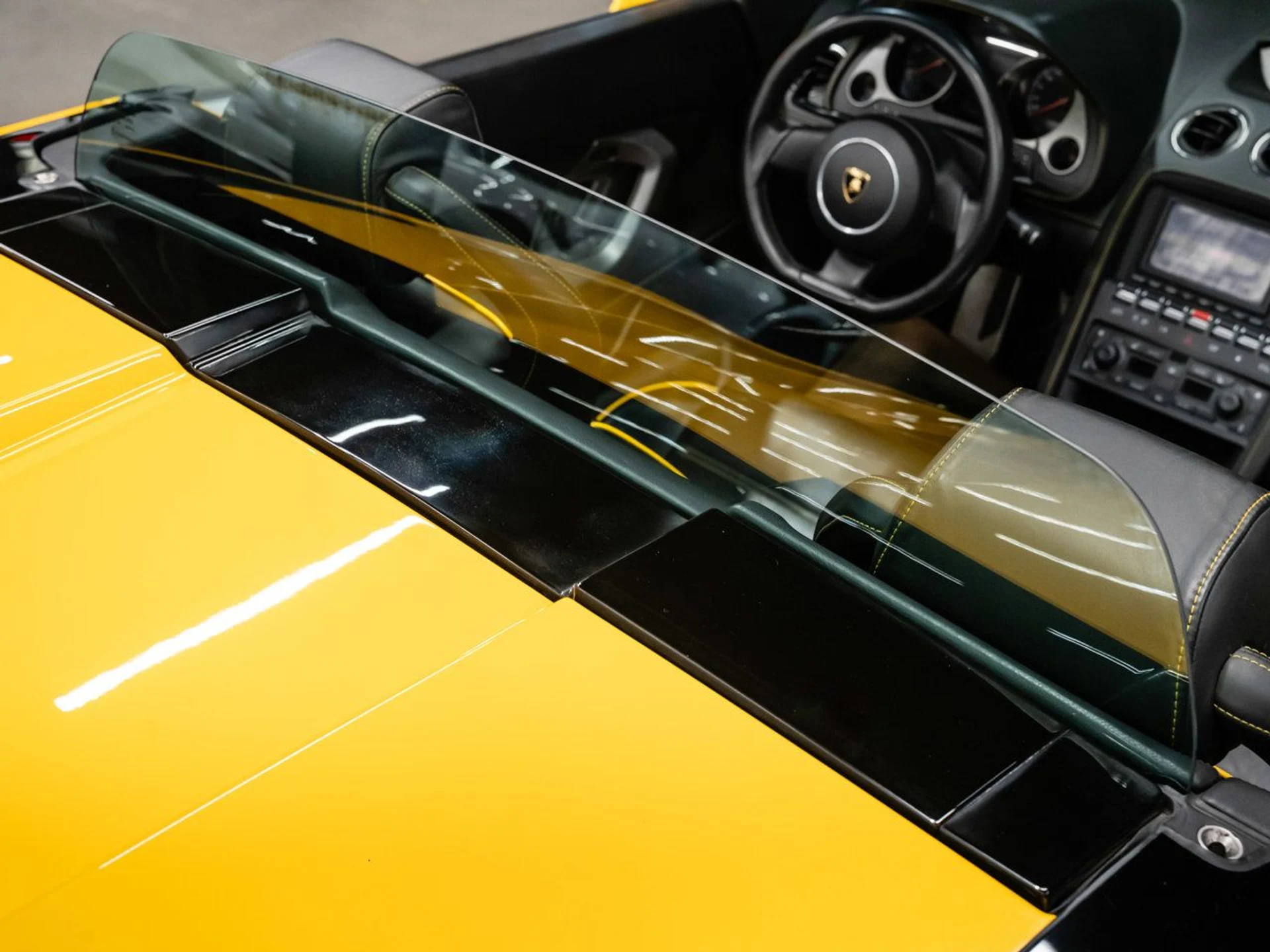 mph061_1576827004_lamborghini_gallardo_2006_fdbef50982