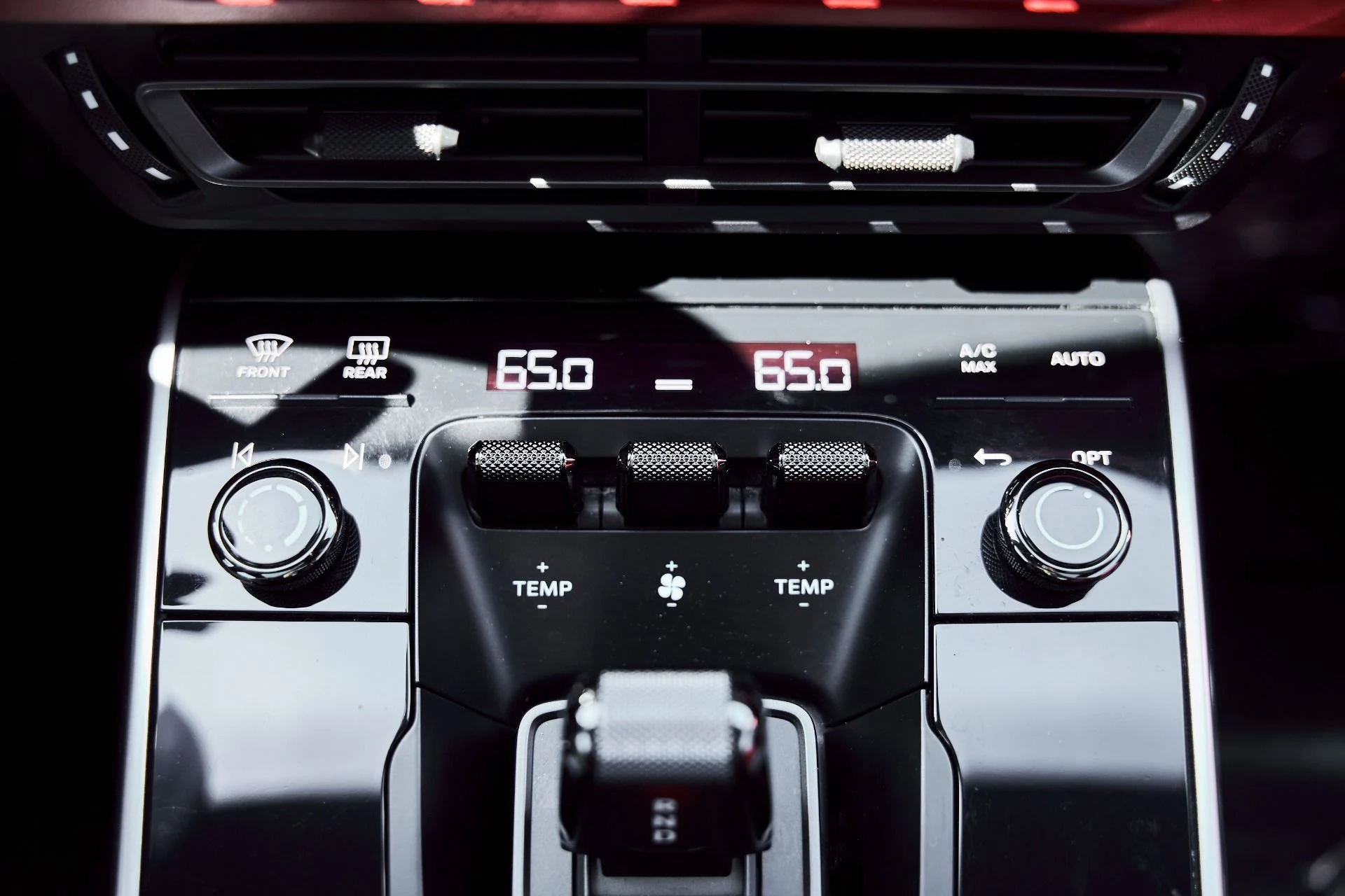 mph061_1586182835_Used_2021_Porsche_911_Turbo_S_1773797100_51074e9621