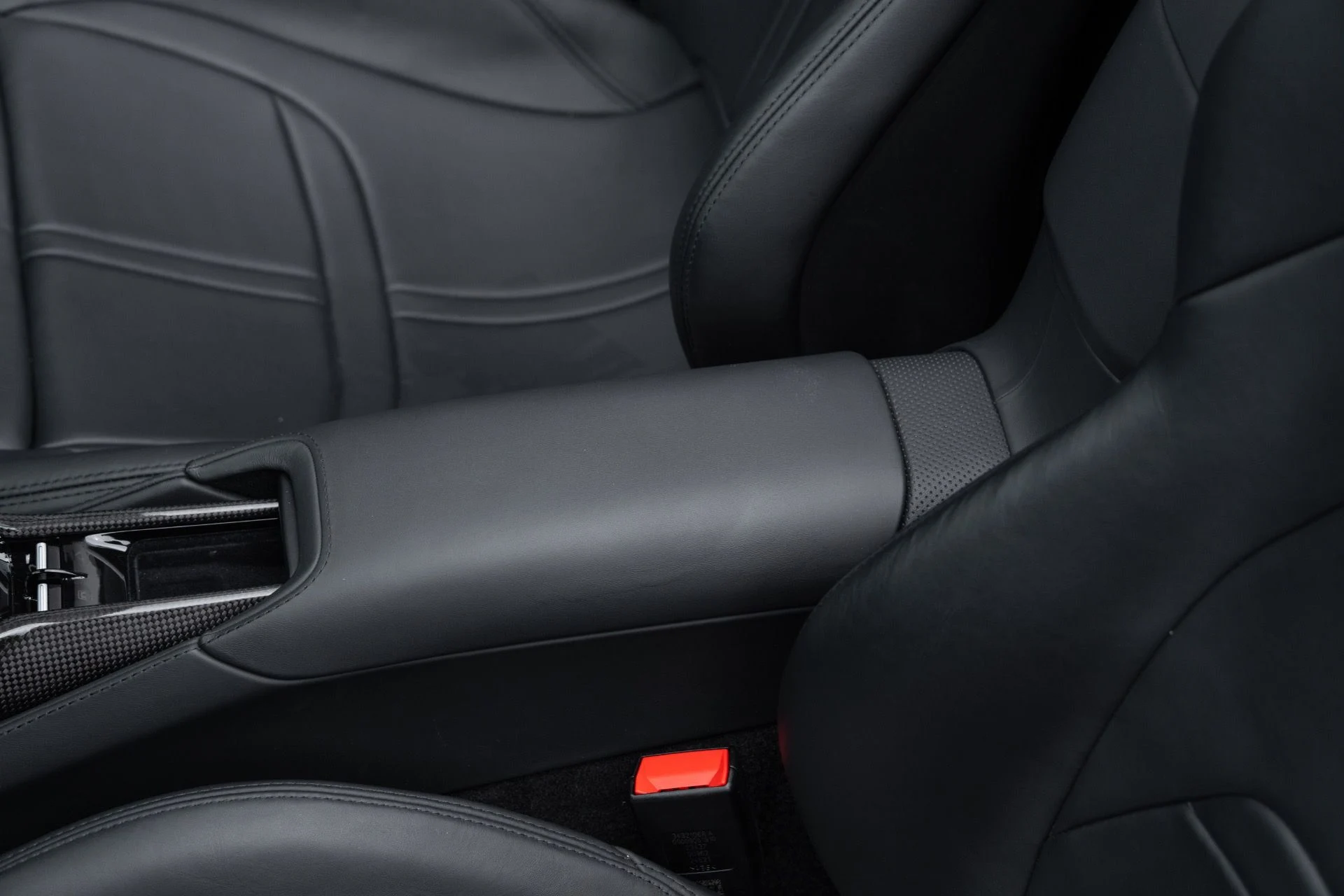 mph061_1591017967_Used_2022_Ferrari_SF_90_Spider_1775626389_158d70cec5