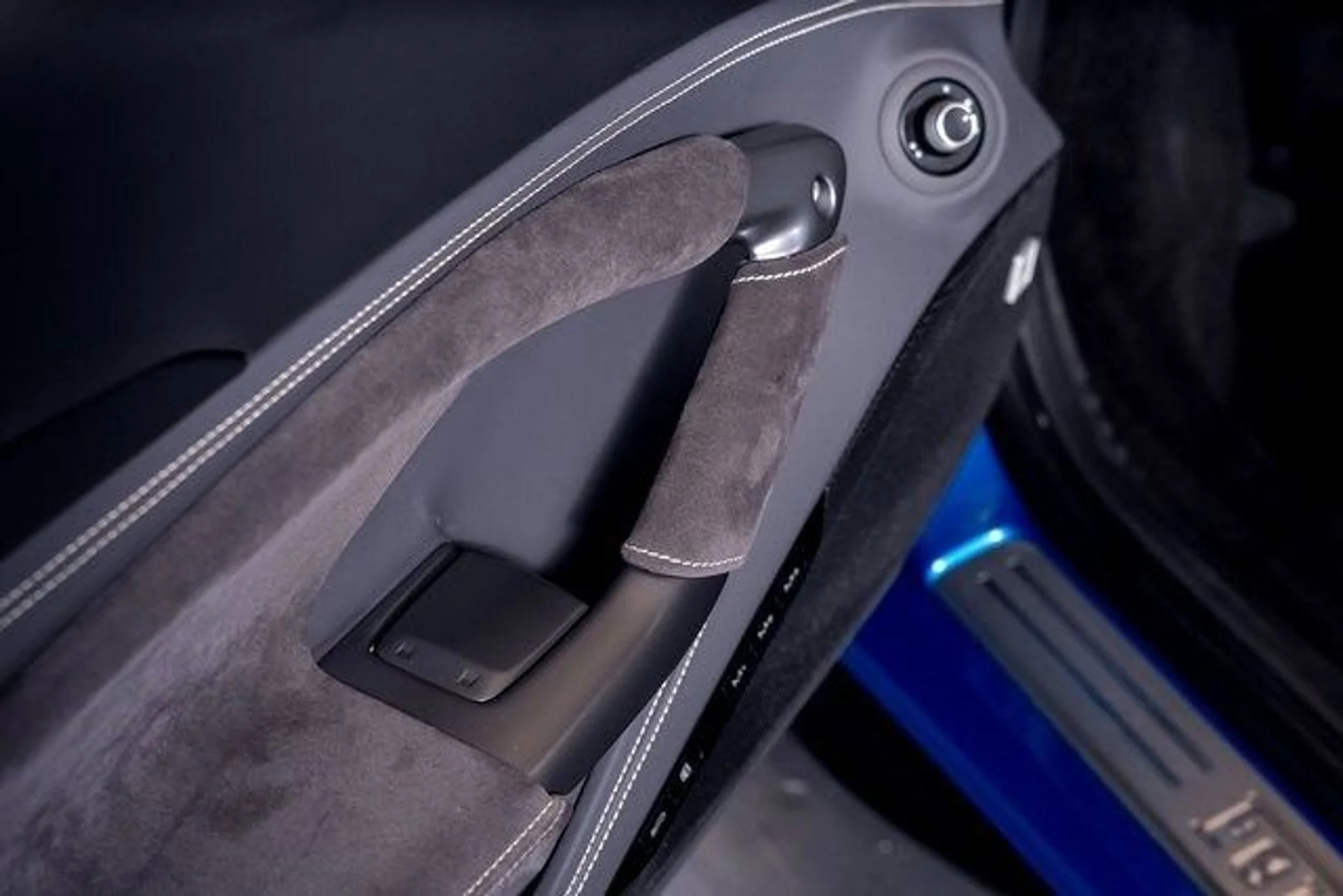 mph061_1594532396_669384d9f2616f766a379f3d98b529a2x_3901ee0033