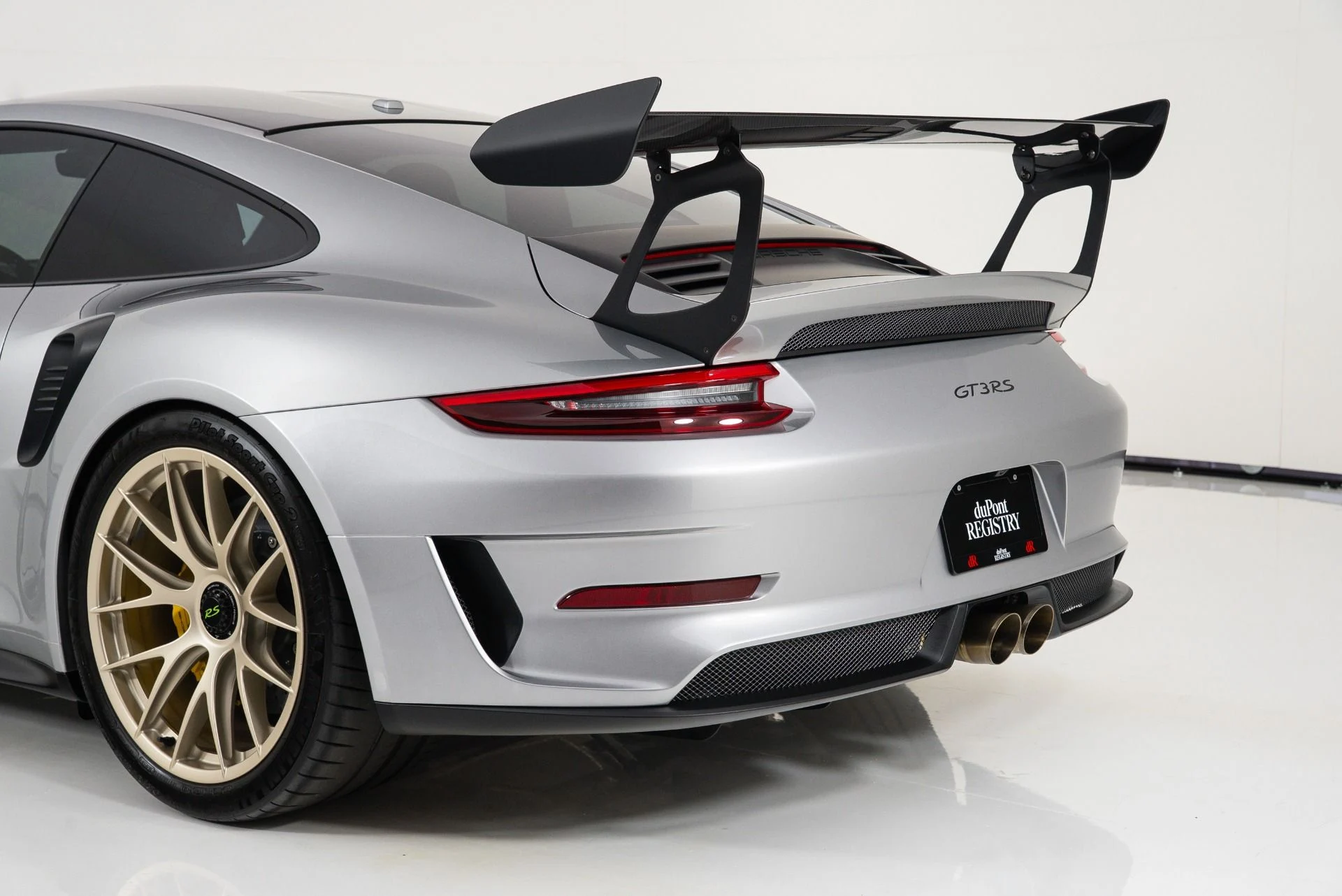 mph061_1653863144_Used_2019_Porsche_911_GT_3_RS_1786044016_cc87780aad