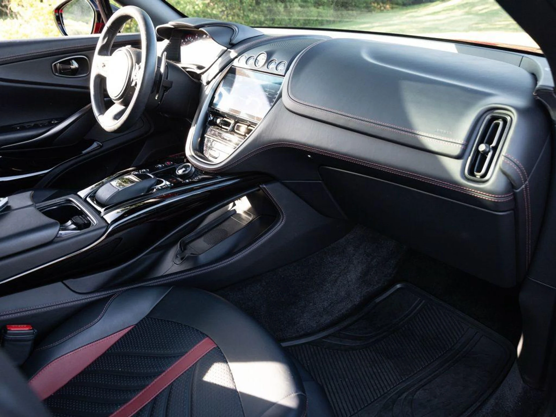 mph061_1715851358_507797819_69e1053d0851751bfabf9bc1_5b2f8d2298