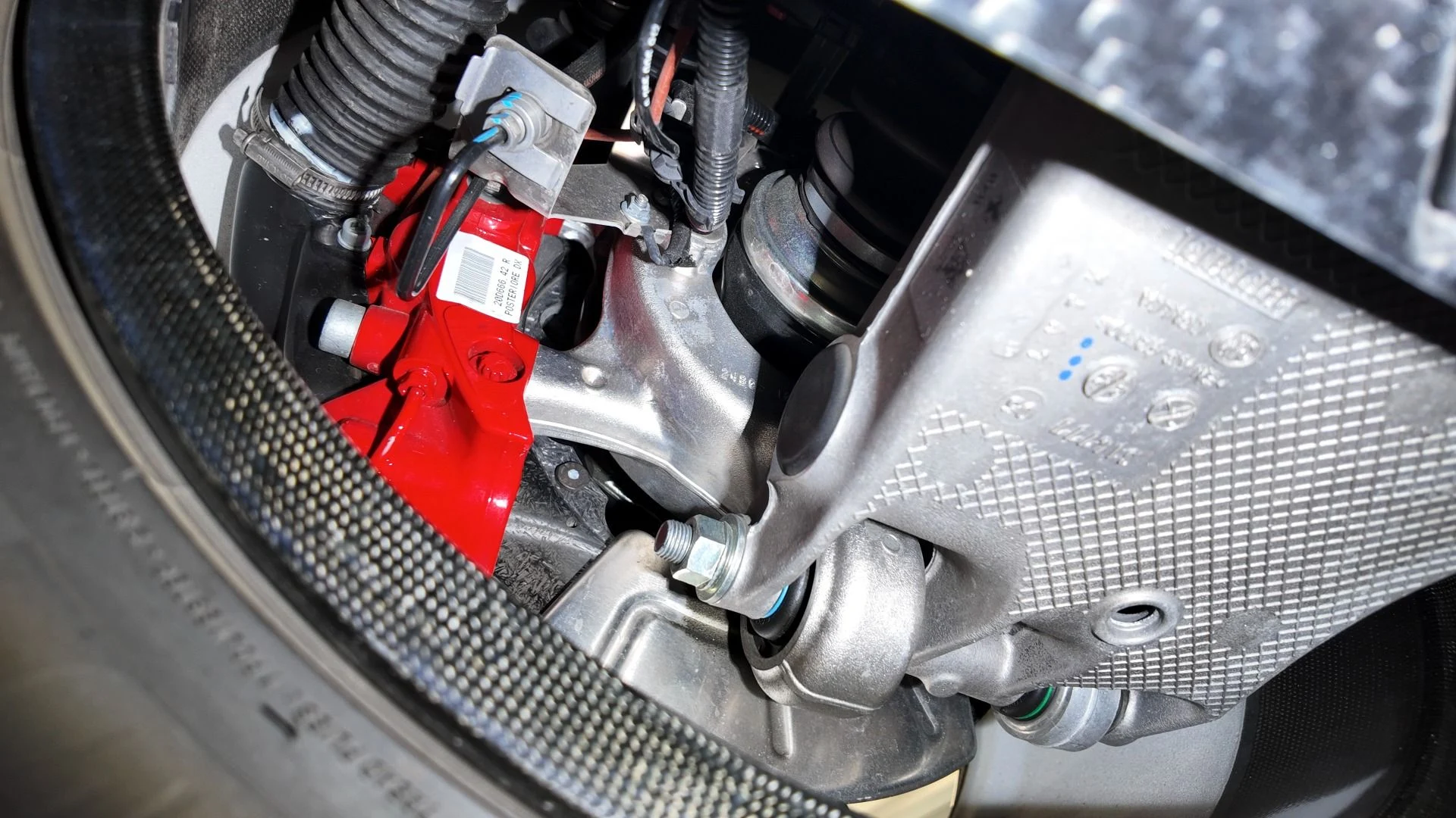 mph061_1761523548_Used_2024_Ferrari_SF_90_Spider_1753906028_760c763373