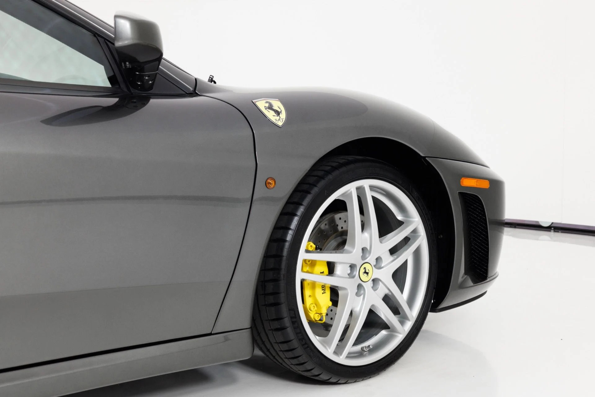 mph061_176915294_Used_2007_Ferrari_430_F1_1788550016_c3a824d247