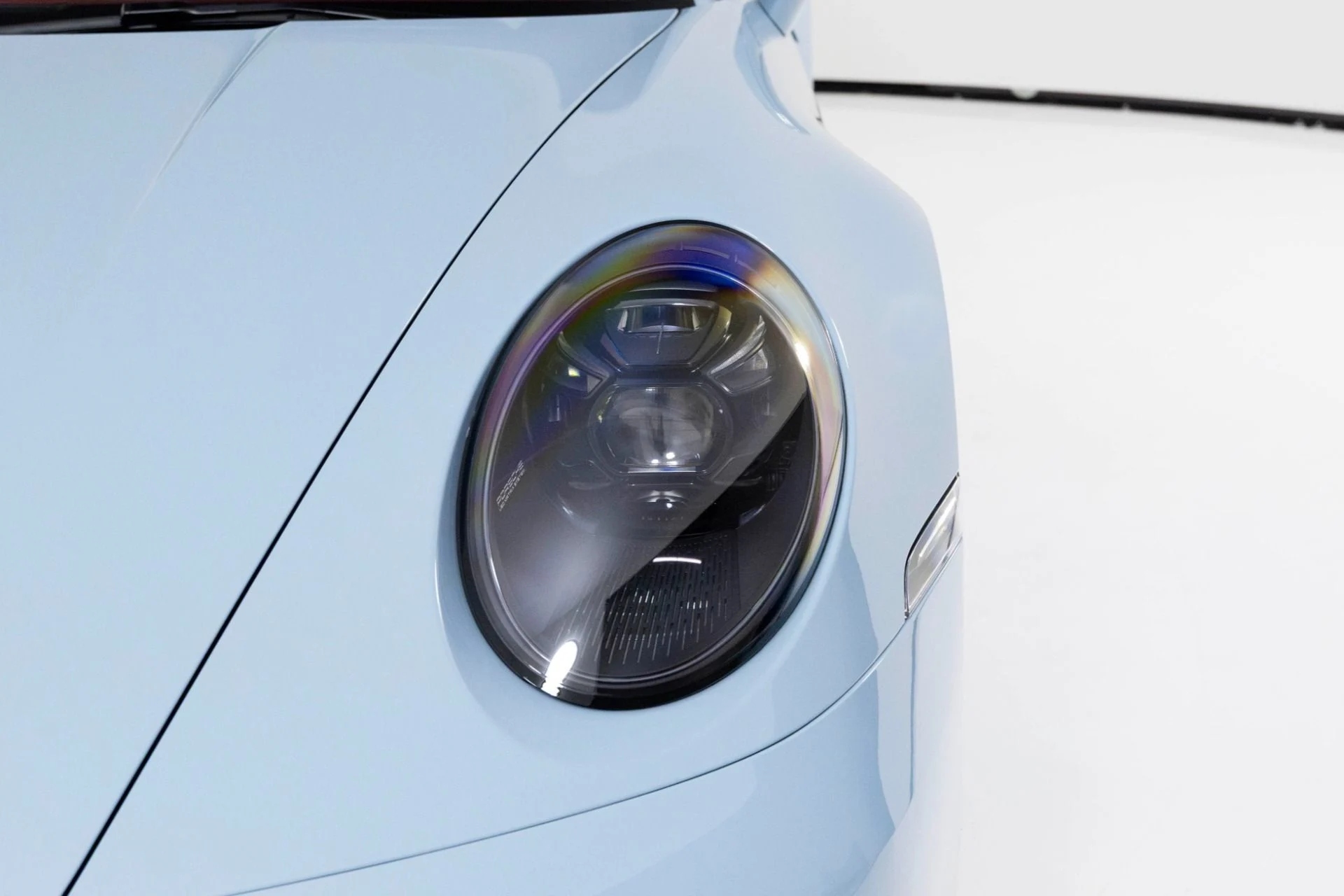 mph061_1807092529_Used_2023_Porsche_911_Targa_4_GTS_1762298462_df387b7a96