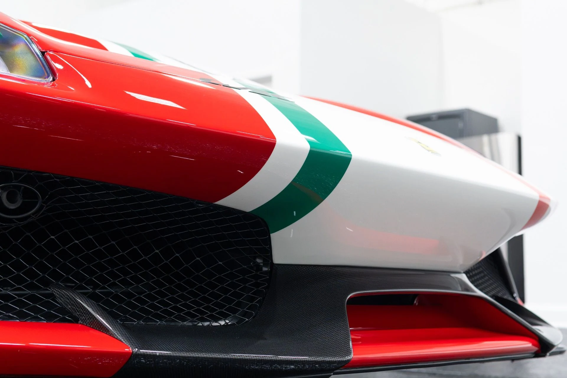 mph061_1823491103_Used_2020_Ferrari_488_Pista_1788470814_4b4f3cb74e