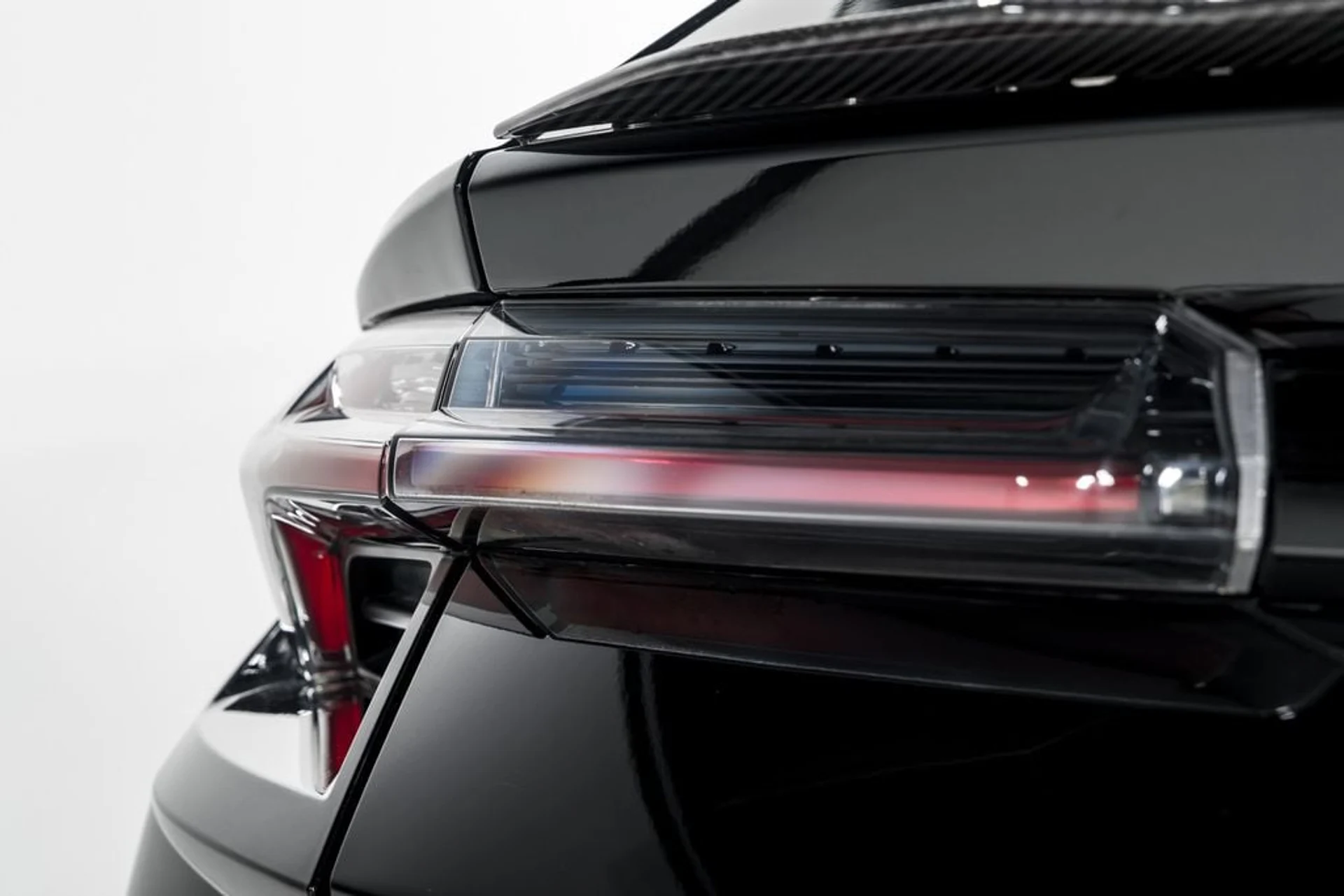 mph061_1852887941_eabcfec3317970ccf18bf87747d54a4fx_092327c567