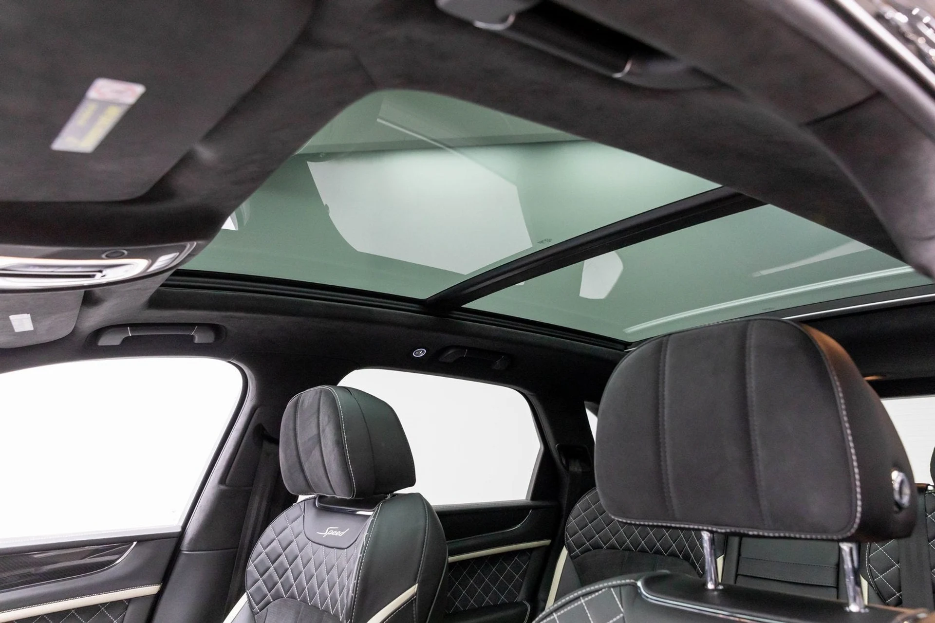 mph061_1856484997_62_a21231c4f9