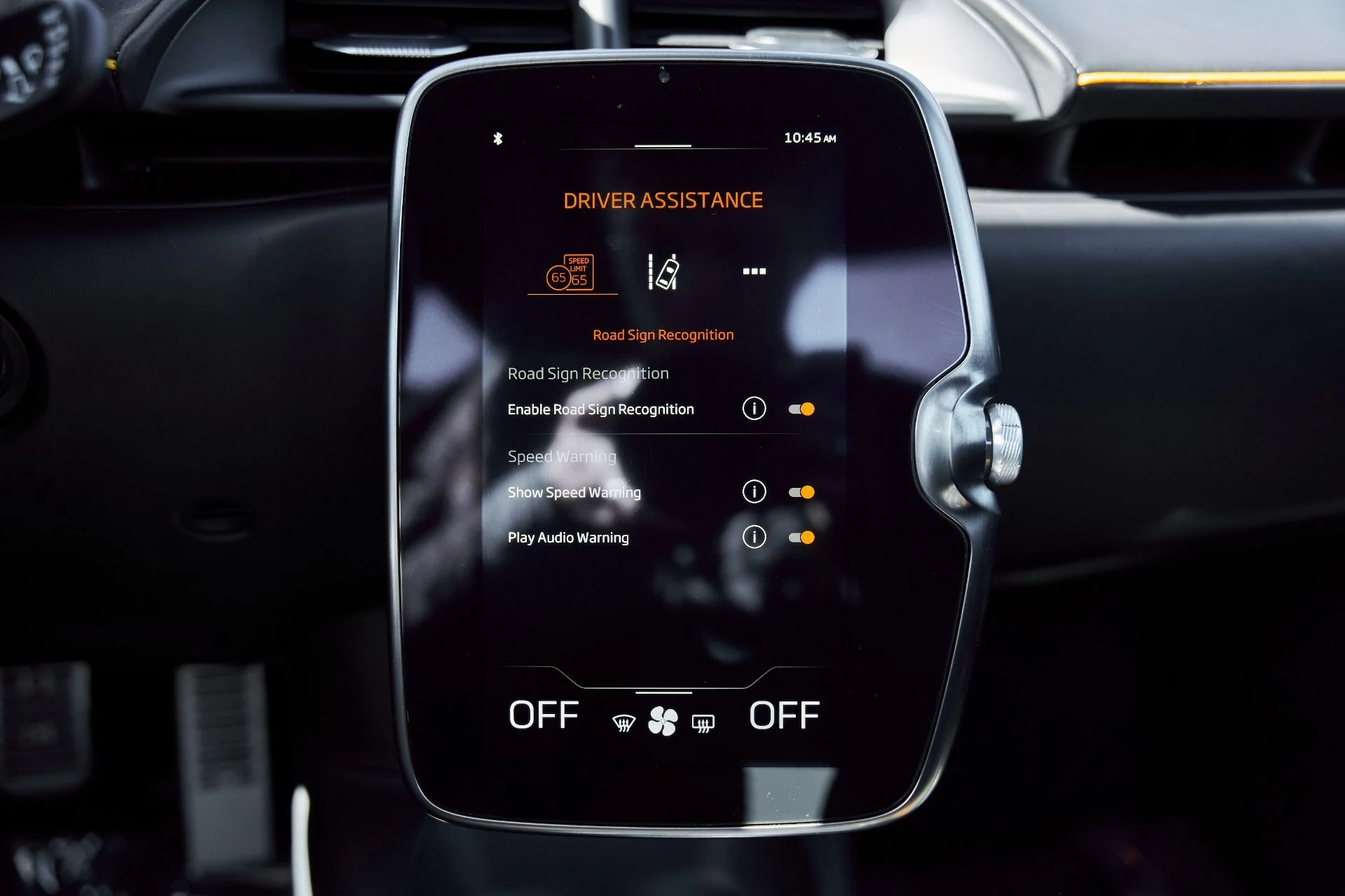 mph061_1883521720_Used_2023_Mc_Laren_Artura_1770256521_1fe36009ec