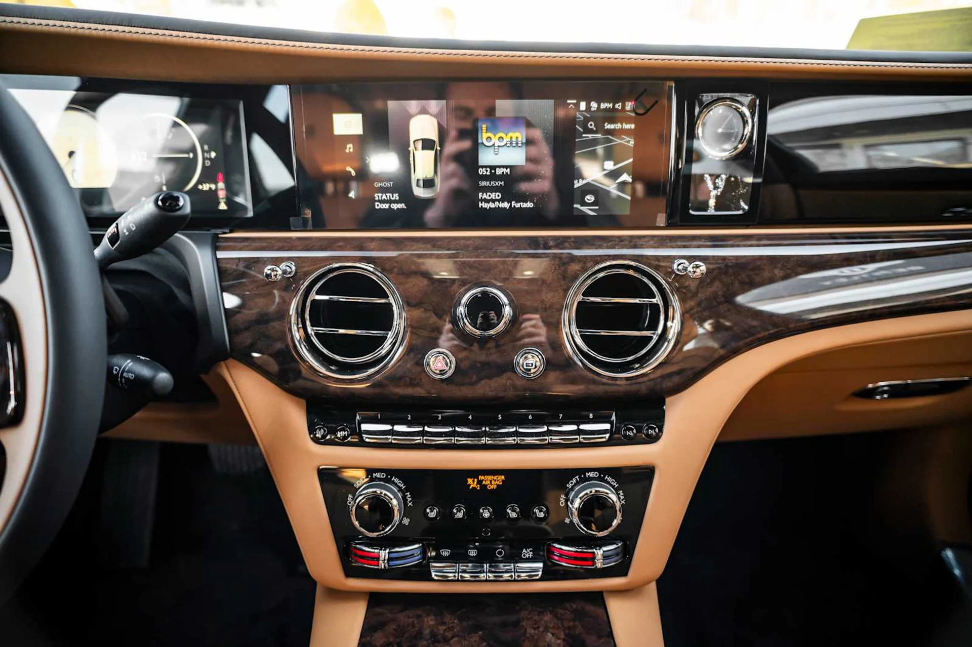 mph061_1892041569_e7305c5683a1a9250ff1db7e60679830x_39a447e427