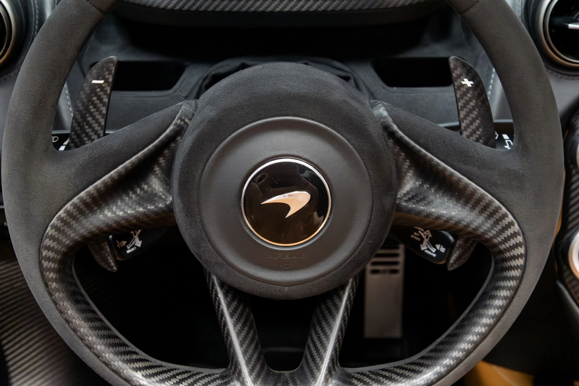 mph061_1900375724_Used_2019_Mc_Laren_720_S_Luxury_1770250296_78d3fbcc31