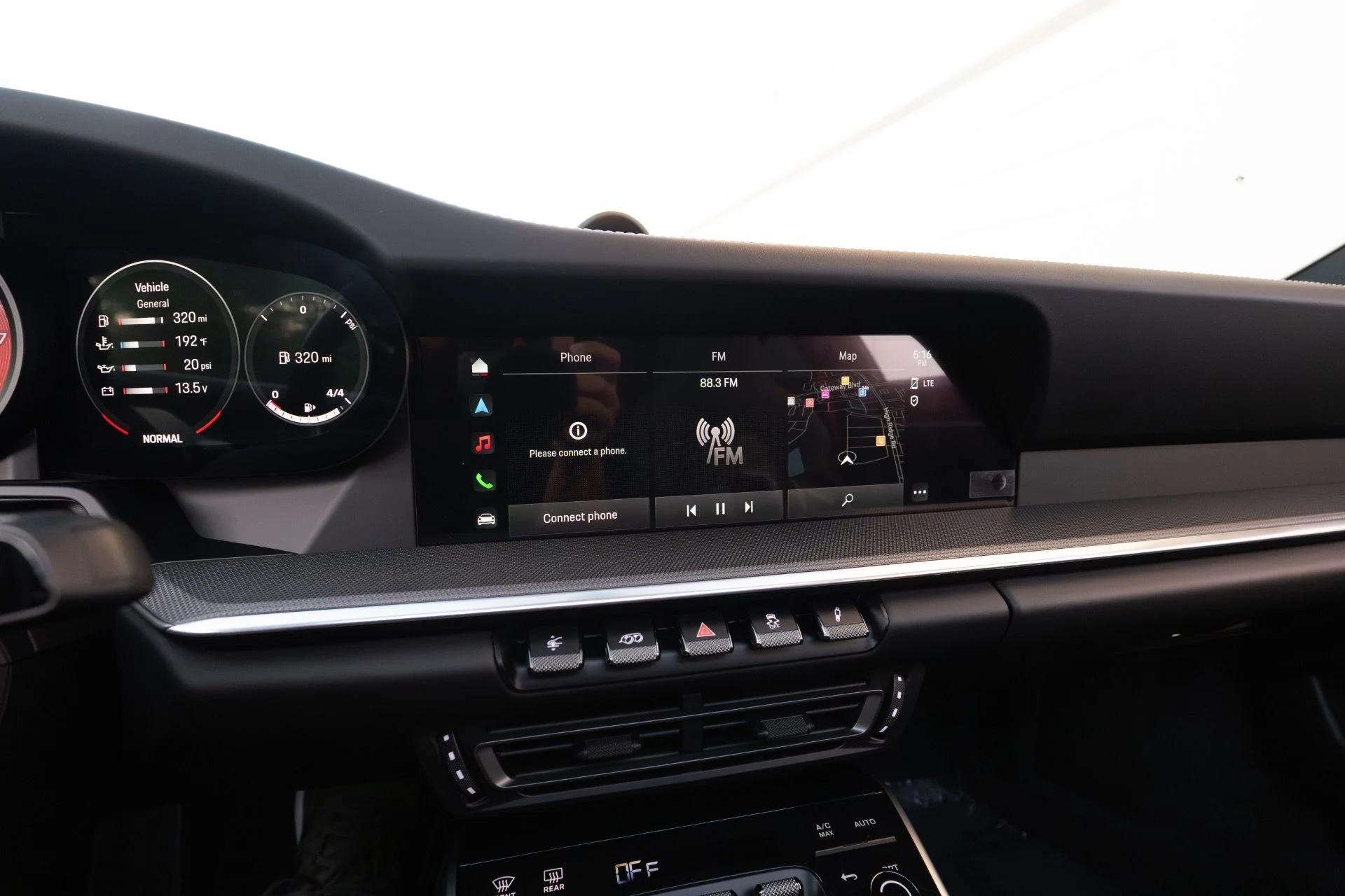 mph061_1900884769_Used_2024_Porsche_911_Turbo_1762281596_3814a8875e