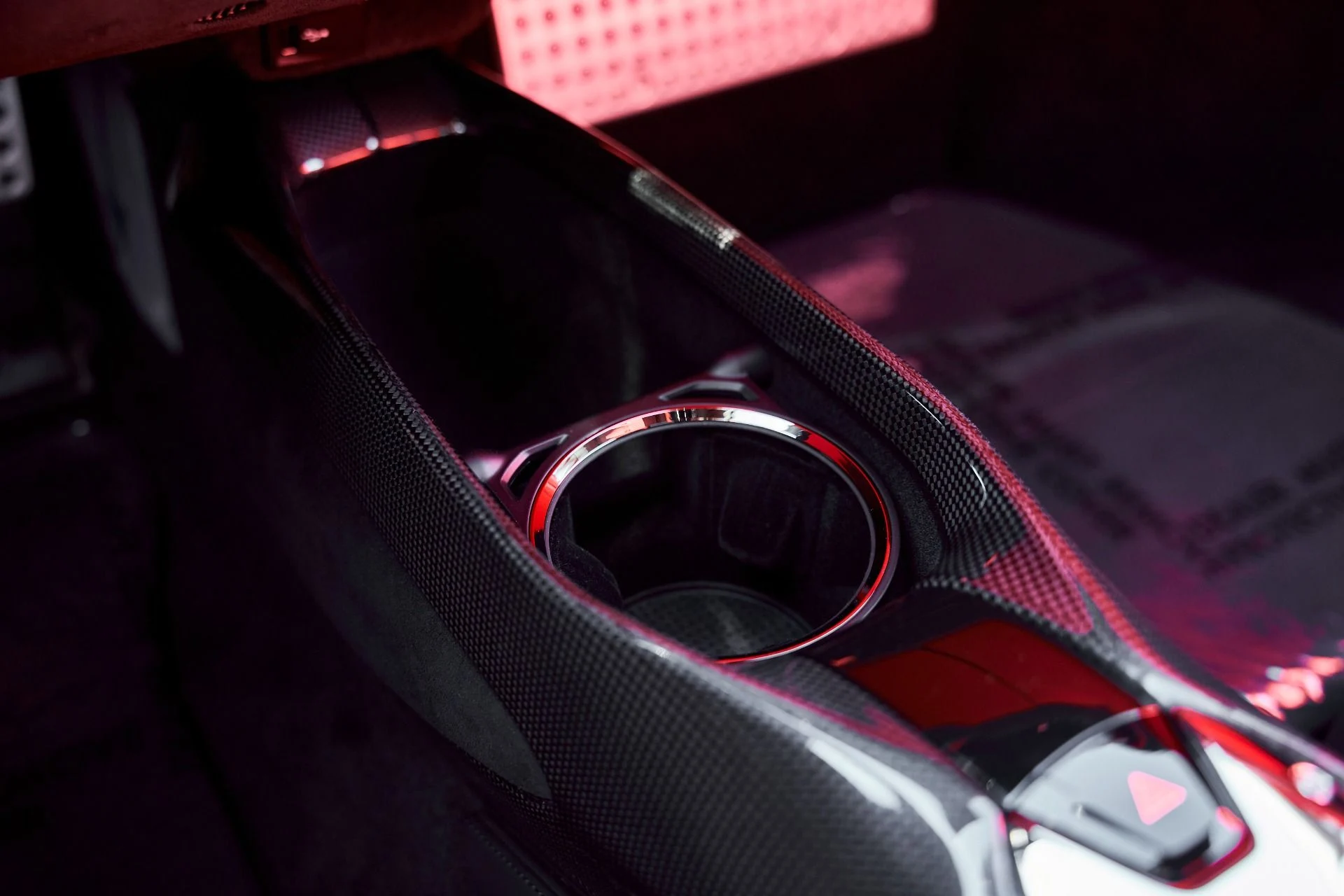 mph061_19034007_Used_2023_Ferrari_SF_90_Stradale_Base_1772766312_711e4b1ae1