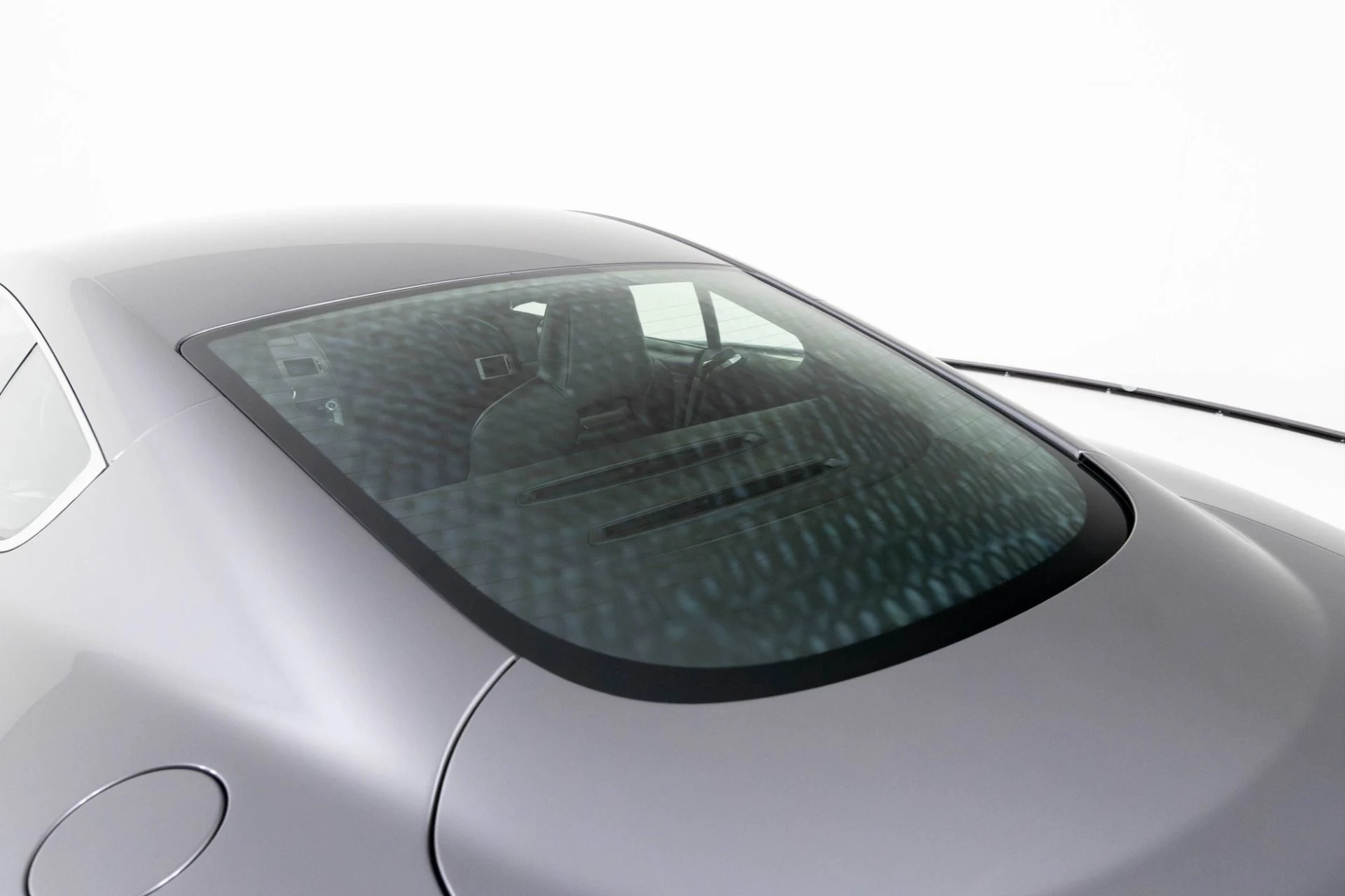 mph061_1906551250_Used_2009_Aston_Martin_DBS_1763602407_14735cebea