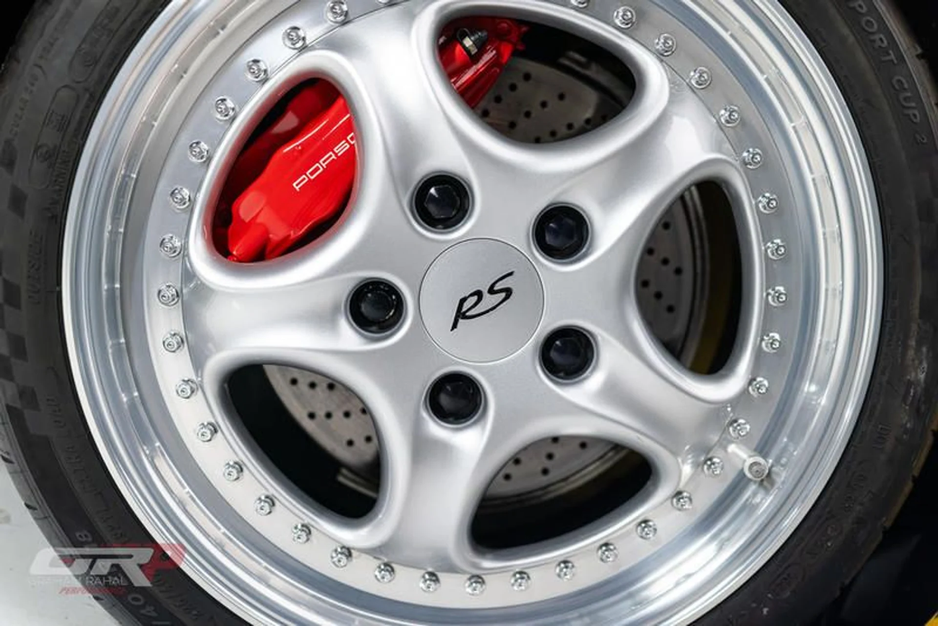 mph061_1935401254_3_DDE_9_B21_F0_E7_4_F25_91_B1_EB_63_B3871358_8222ff5006