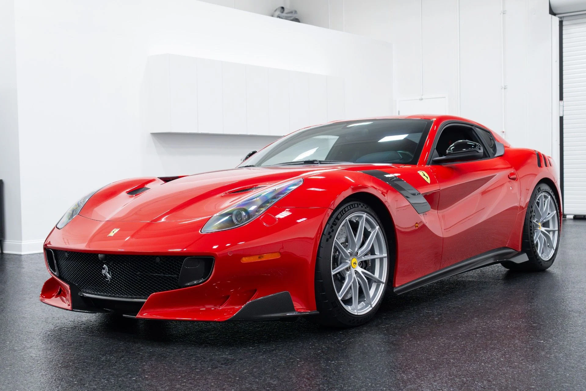 mph061_1982557019_Used_2017_Ferrari_F12tdf_1788474765_ebc9728594