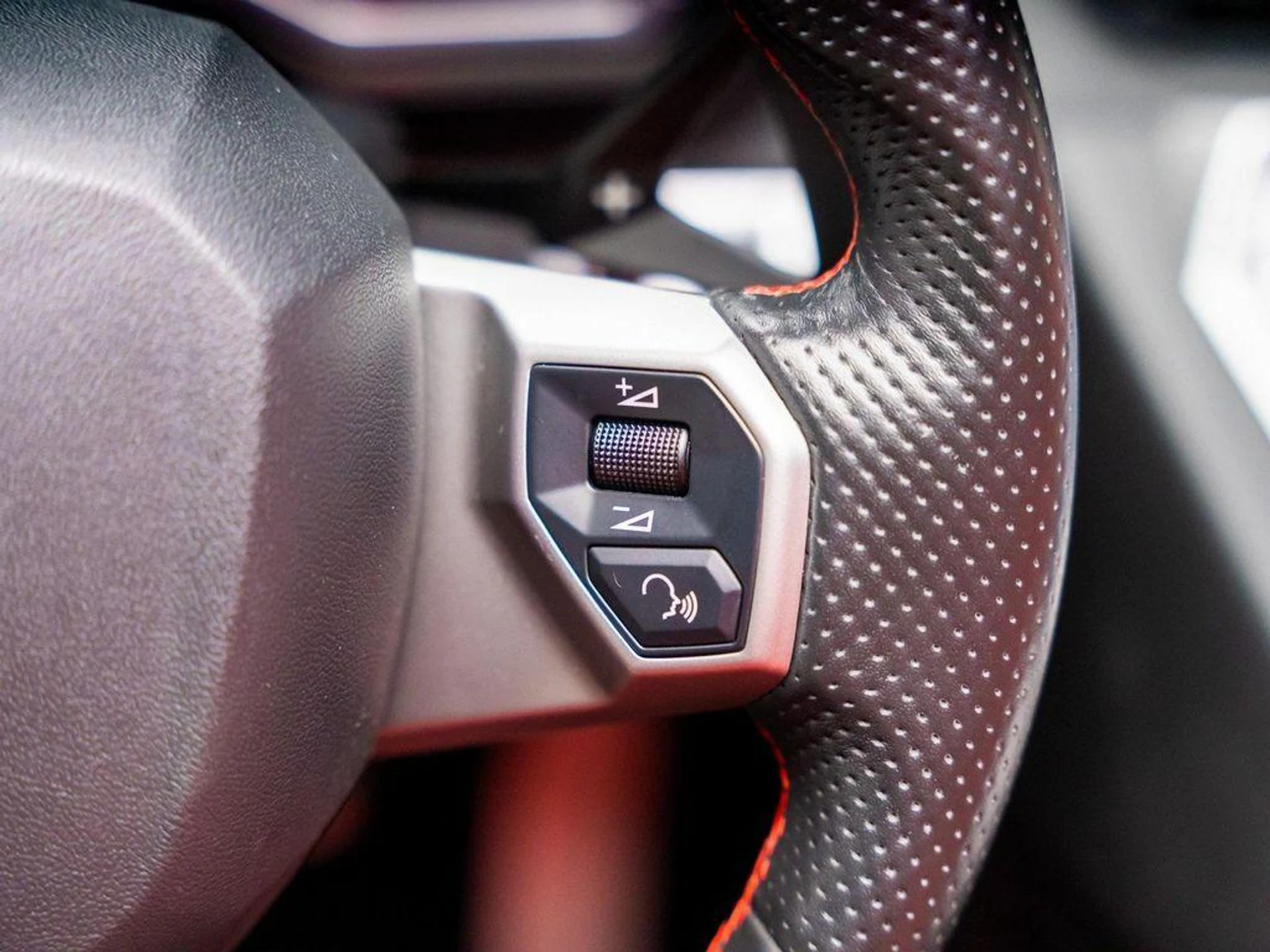 mph061_1989042466_I_Dj_MB_Xww_J_Xqc_P_Pb4_72y_Bmli2ts_249c55fa35