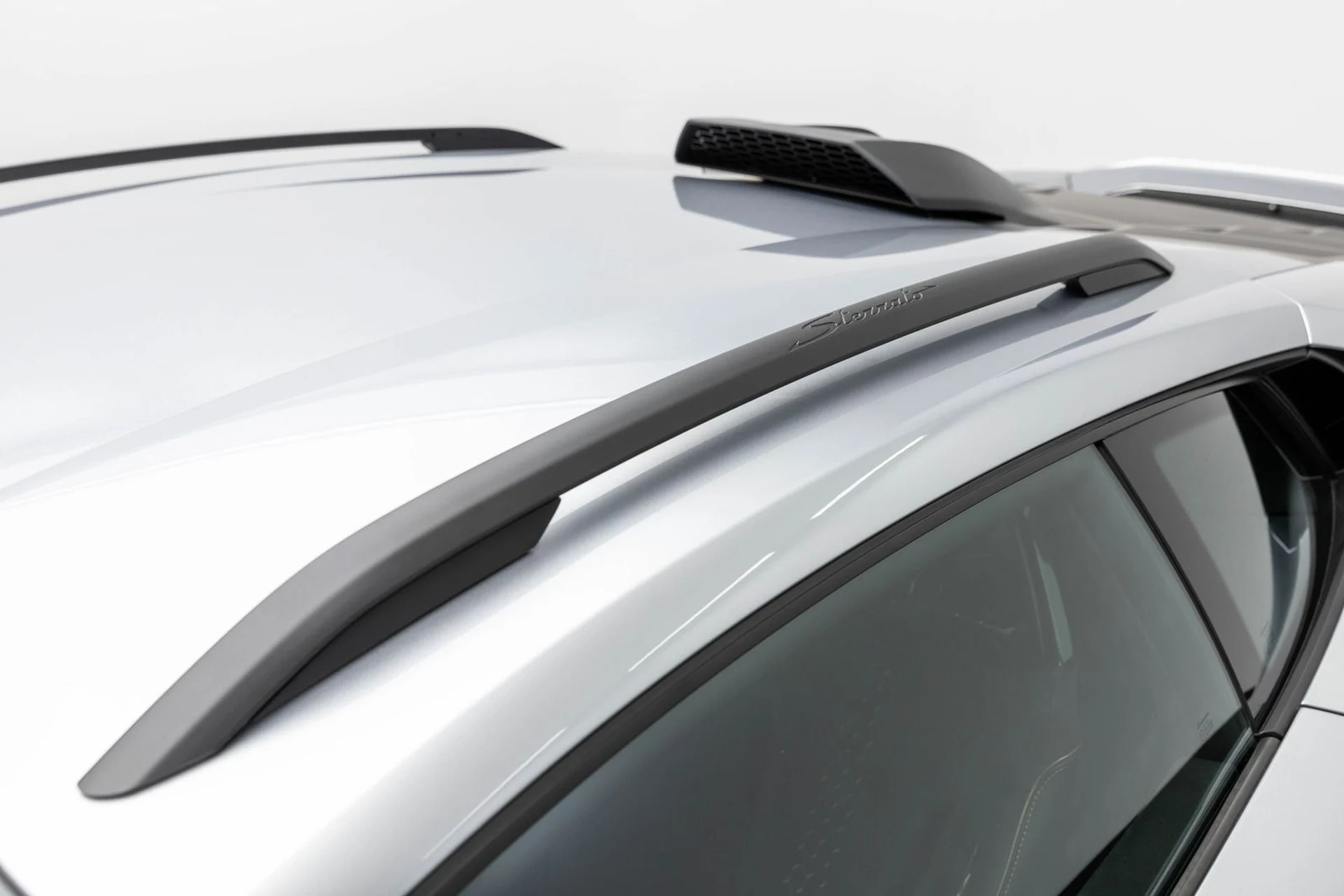 mph061_2032652650_62_e38005c7de