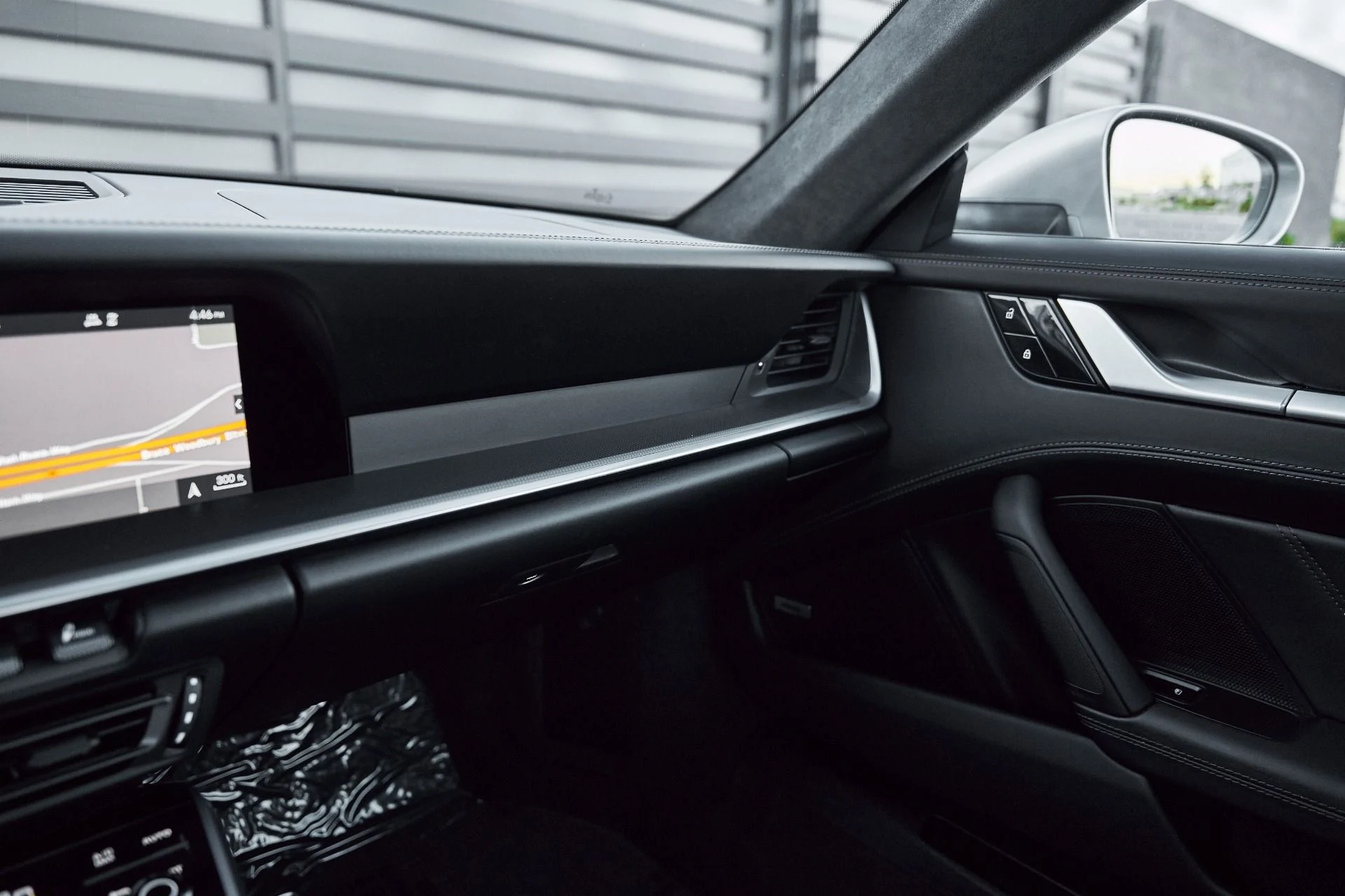 mph061_2037985091_Used_2021_Porsche_911_Turbo_S_1769305727_7b7632f4f6