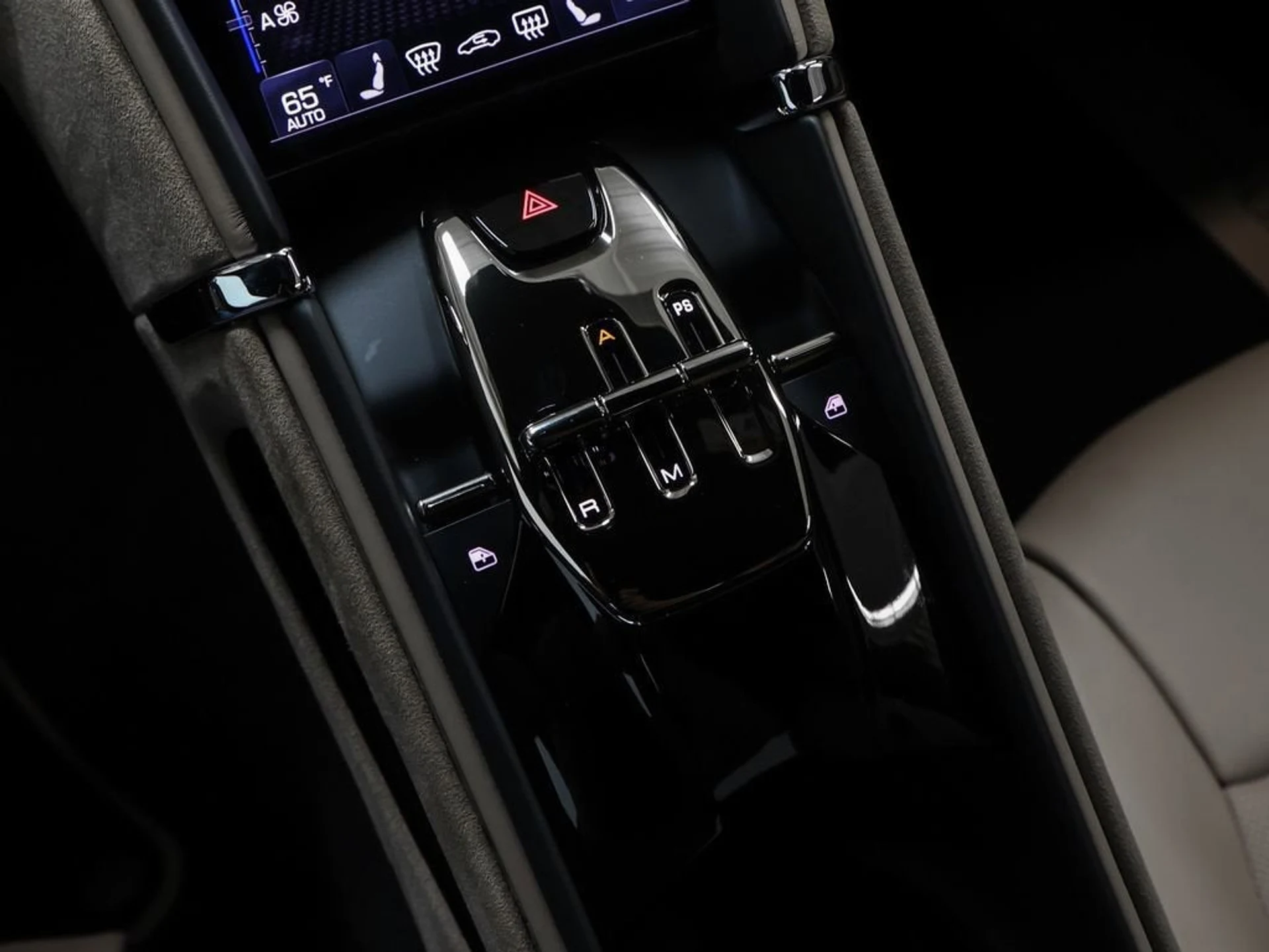 mph061_2042190836_62_5a4b8d3422