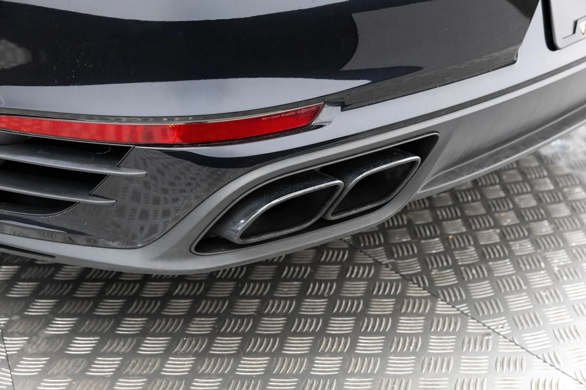 mph061_2053543883_62_49c06b09ee