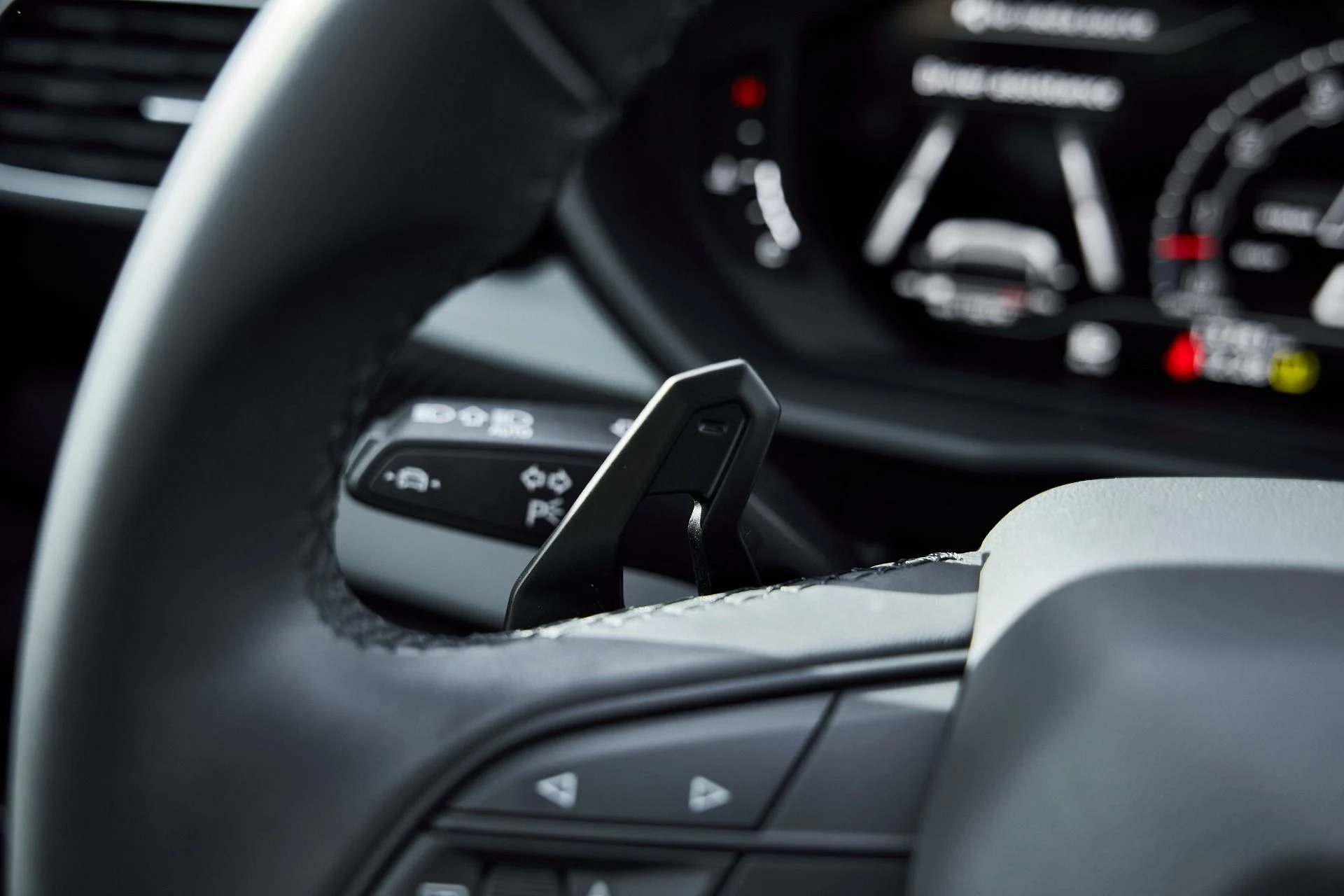 mph061_2060613130_Used_2024_Lamborghini_Urus_Performante_1766457743_4a63226410