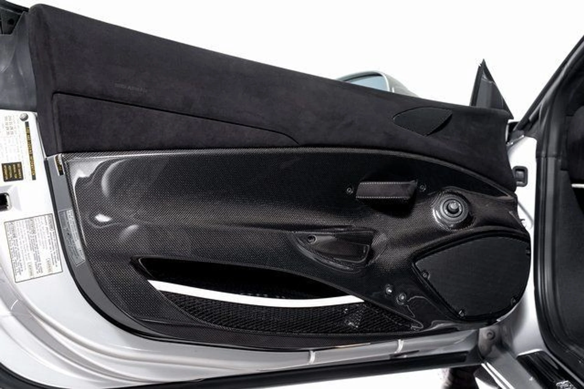 mph061_2079520064_c85f74c3c29c5e7213ddb8583d3f6594x_f3619c2911