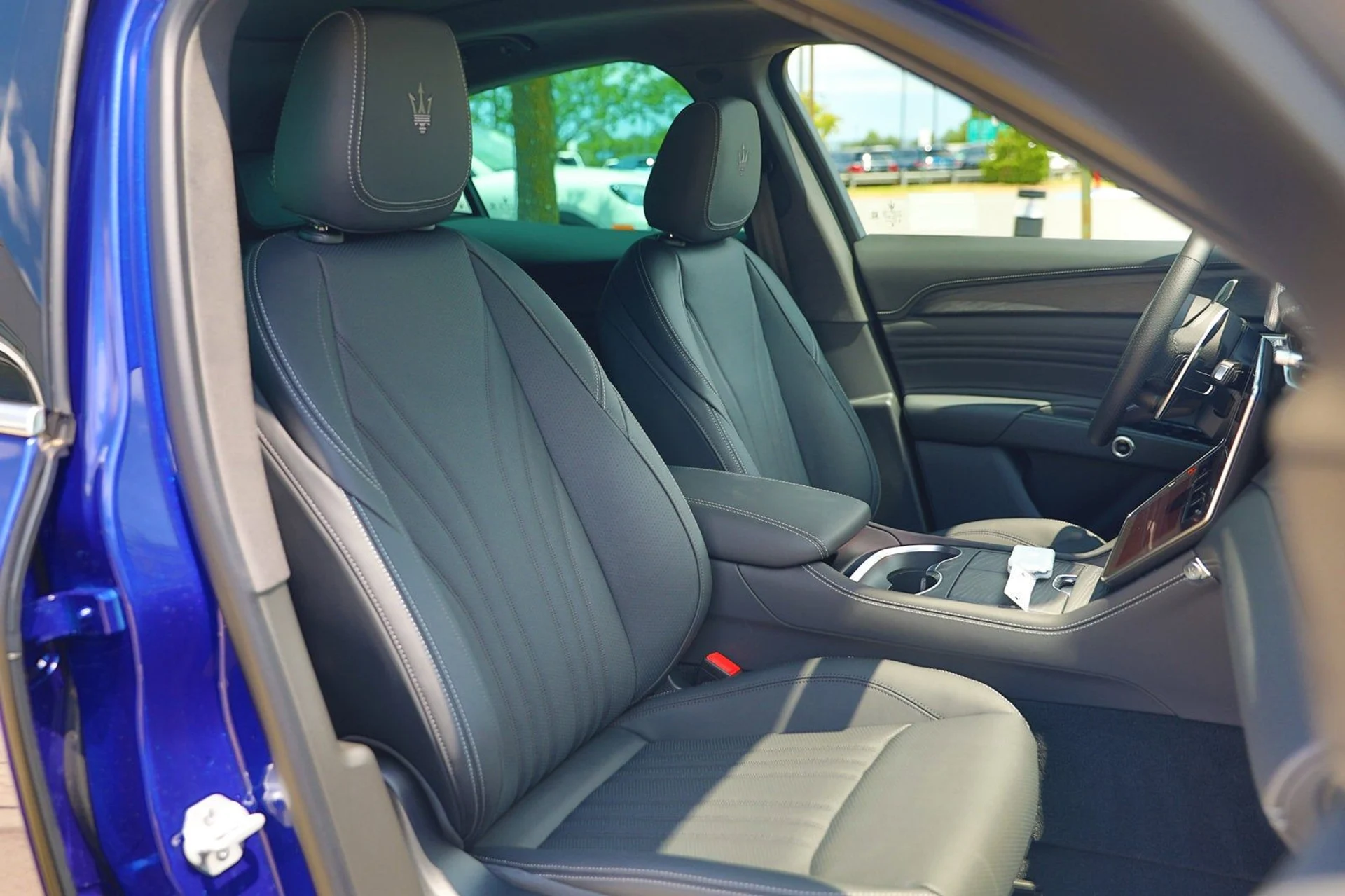 mph061_2105476743_807d3eb2af4d4276945dc80cf04afac2_be5294b90a