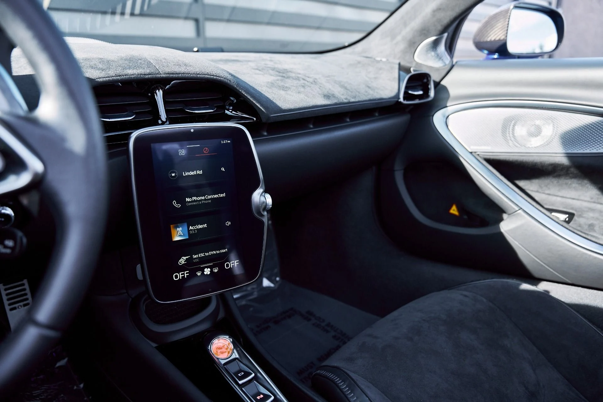 mph061_2107394445_Used_2025_Mc_Laren_Artura_1769567693_08820540f6