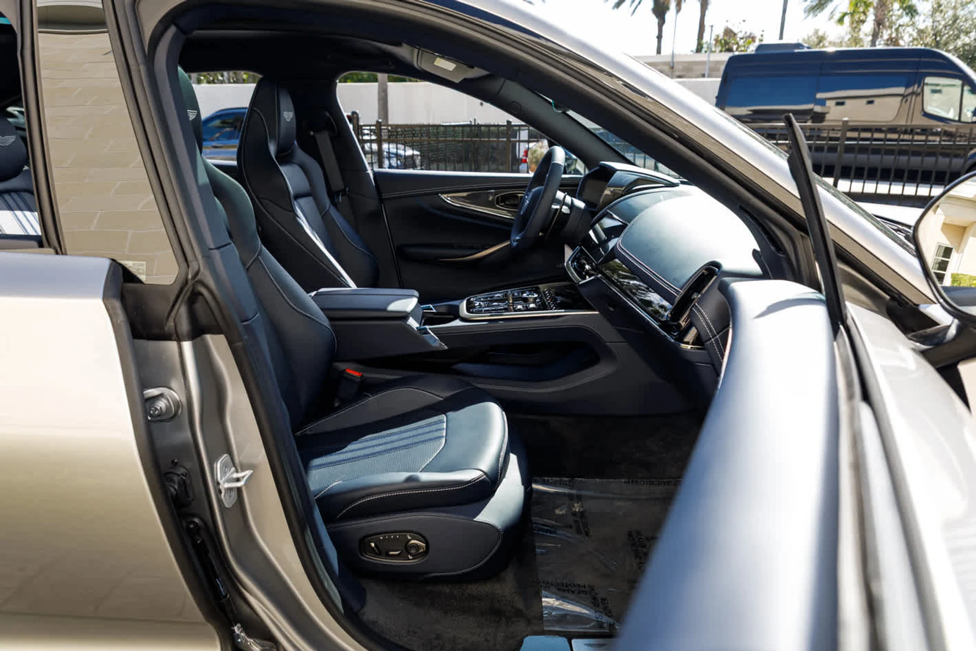 mph061_2133671277_62_94848085cb